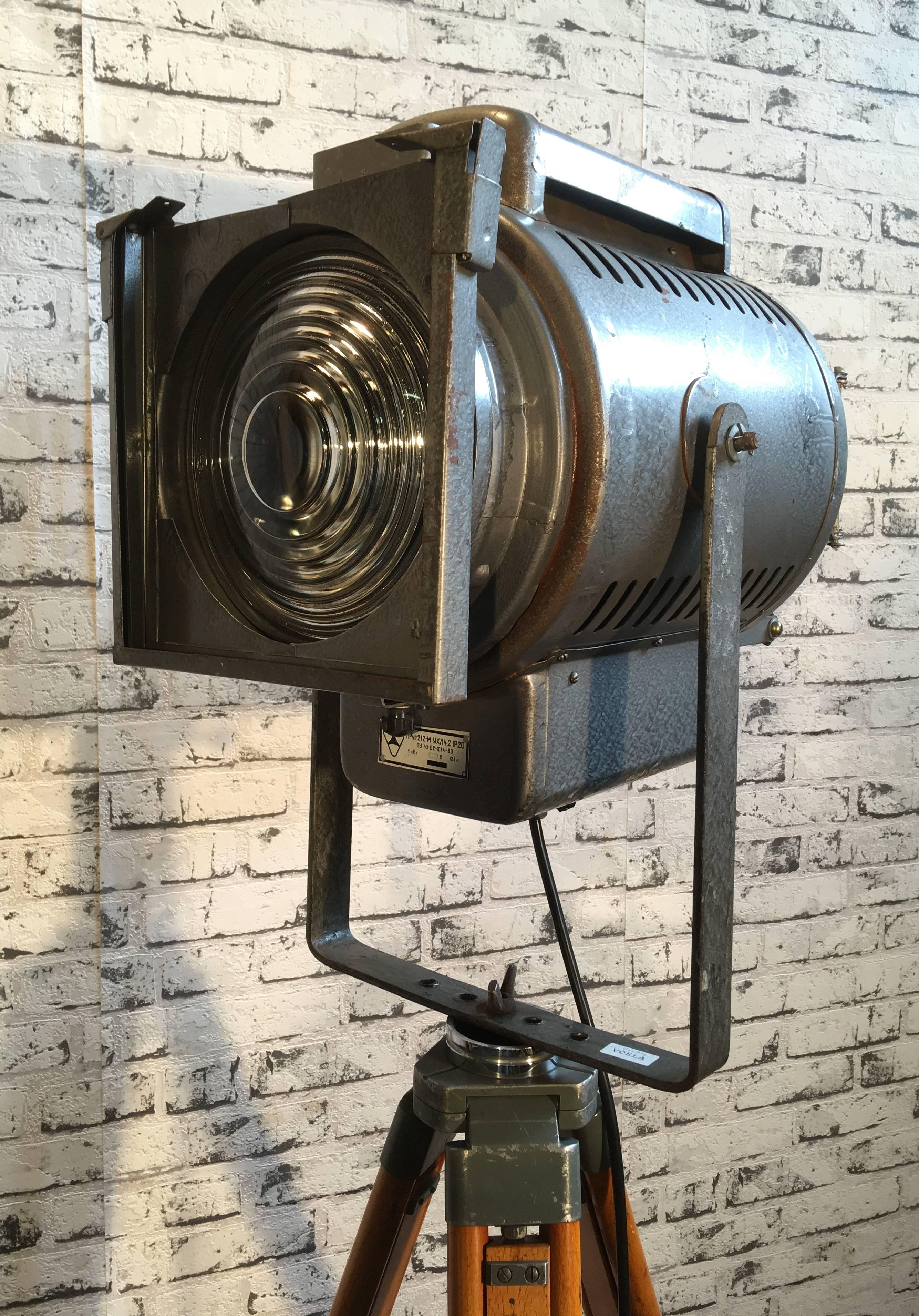 industrial tripod lamp