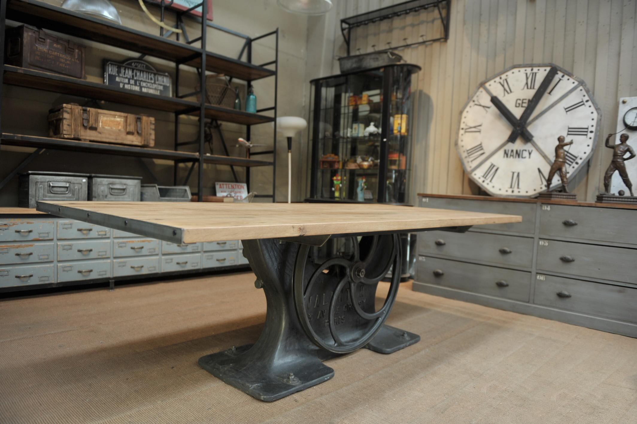 Industrial Valentin Paris, 1900 Cast Iron Base and Solid Oak Dining Table 4