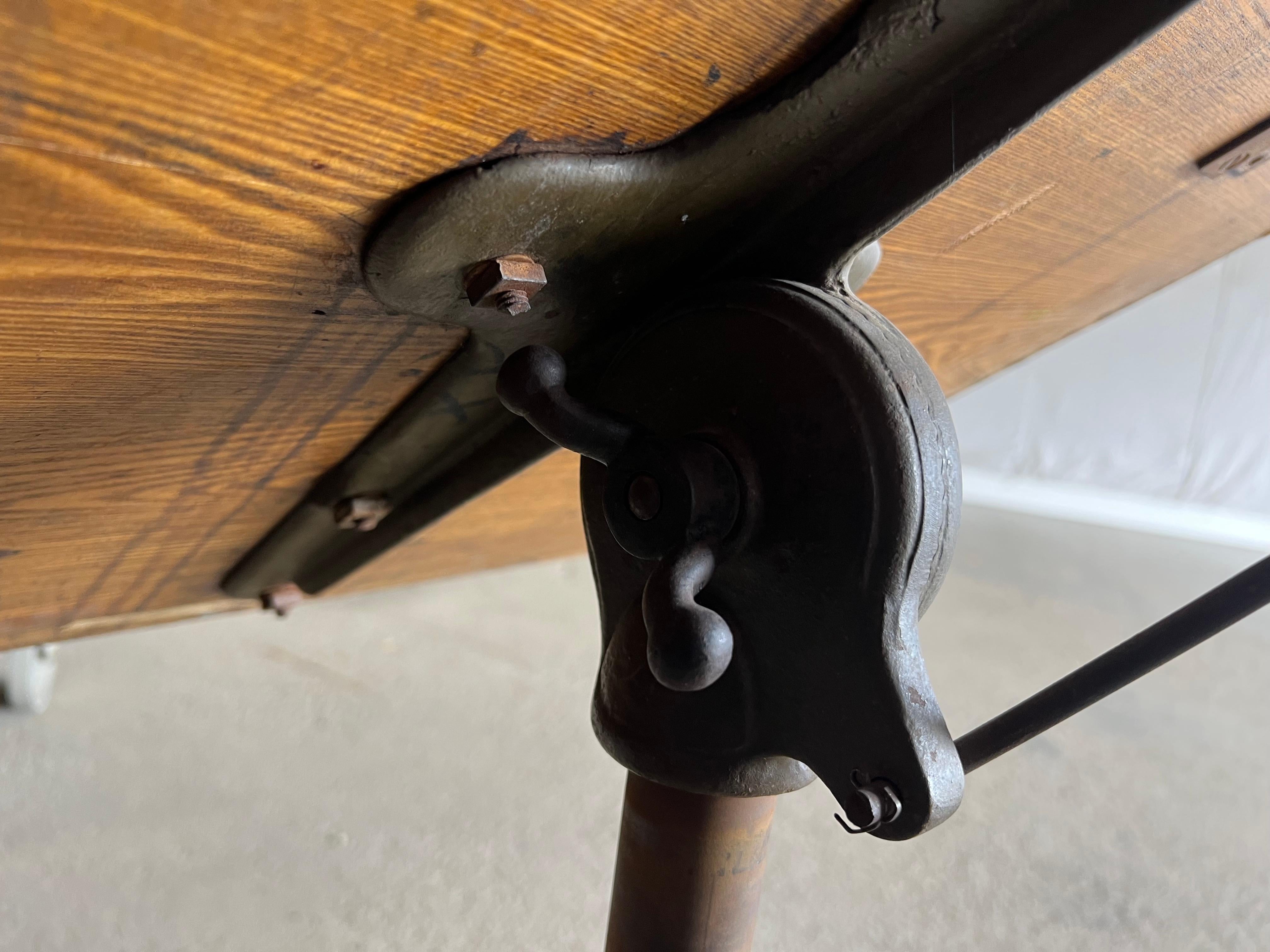 Industrial Vintage Adjustable c 1930 Cast Iron Drafting Table For Sale 4