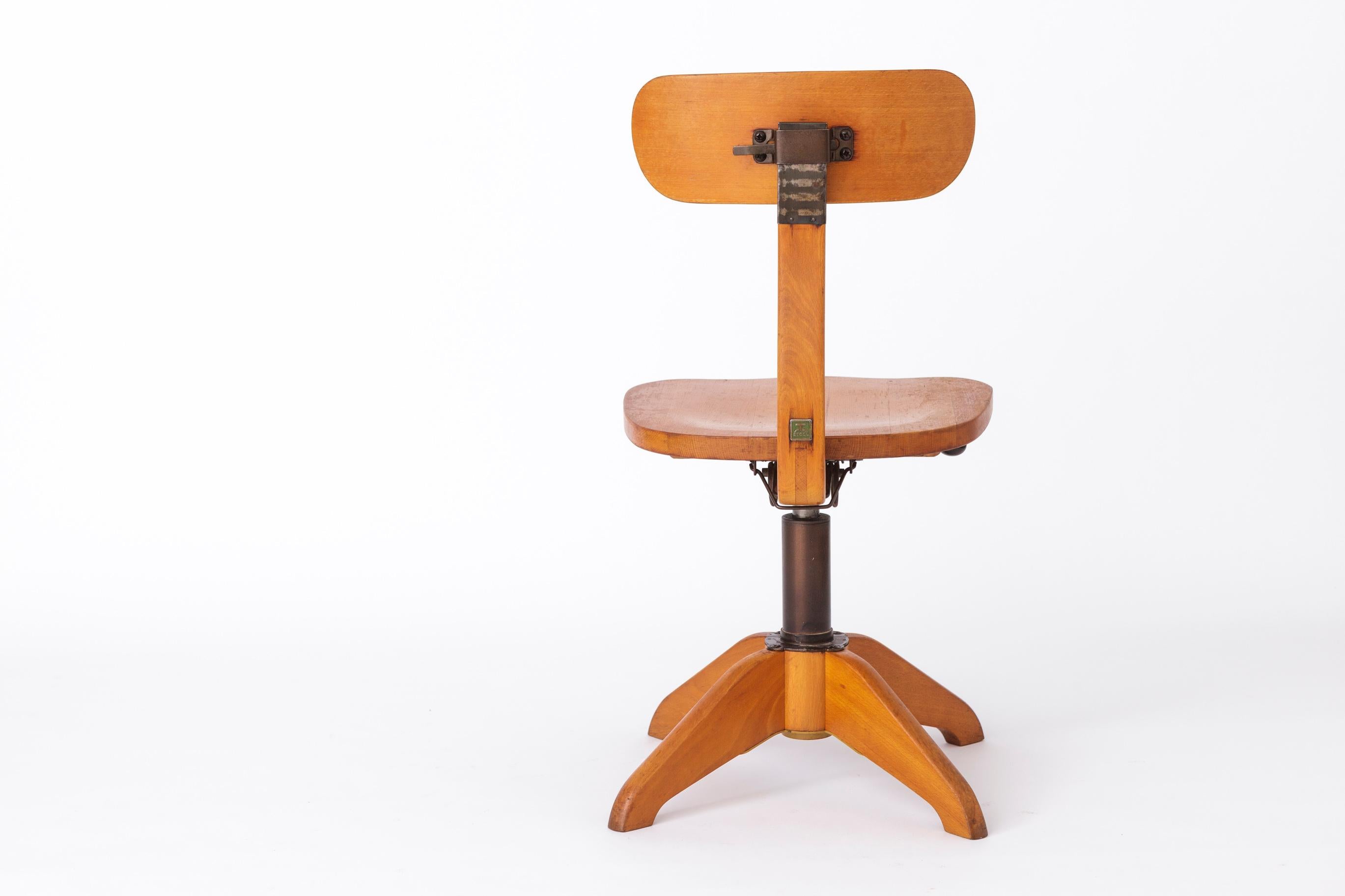 Silla Industrial Vintage Años 50 - Diseño Alemán Teca
