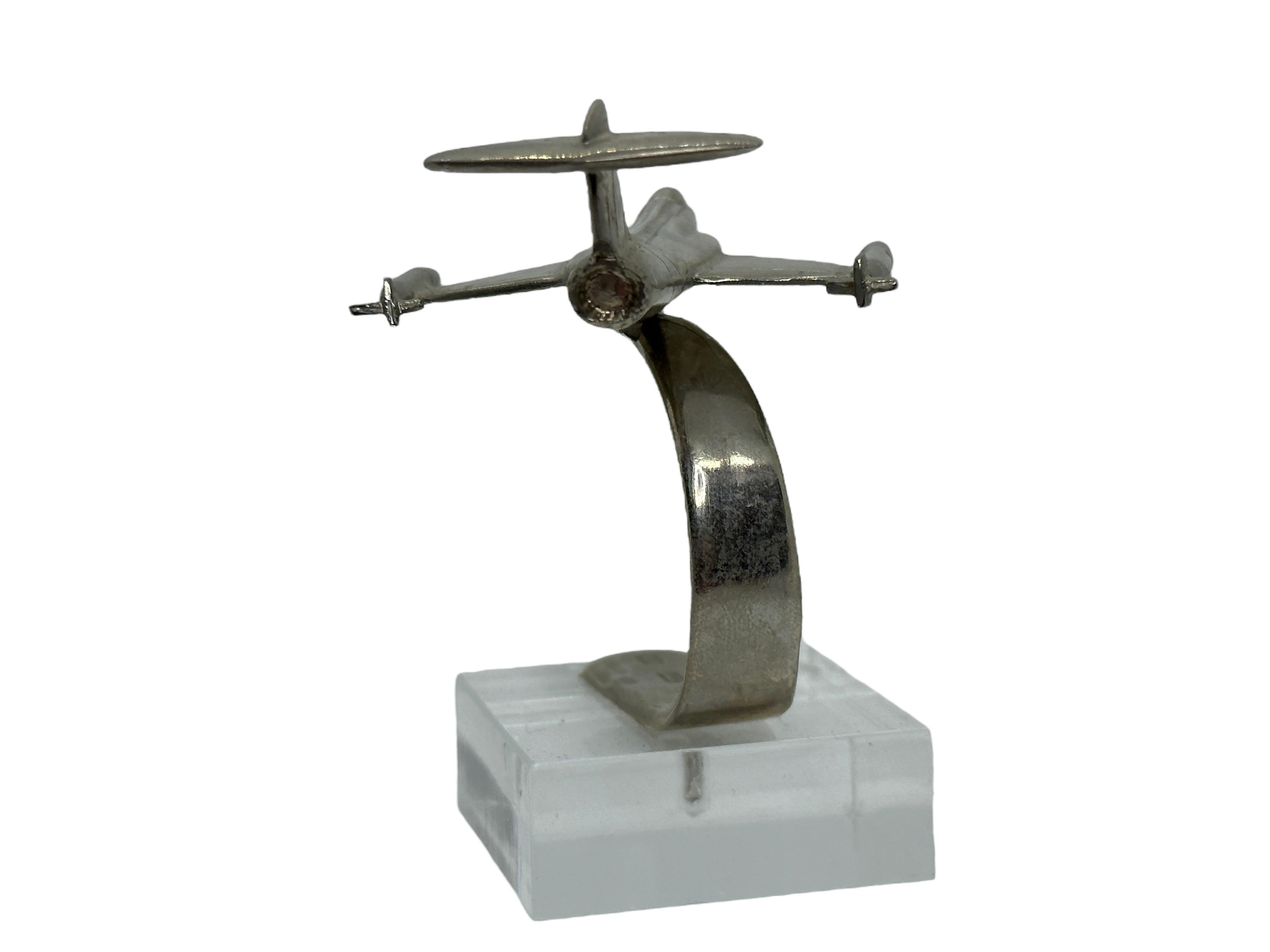 Late 20th Century Industrial Vintage Metal Aircraft Jet Plane Model Desk Item Statue, circa 1980s For Sale