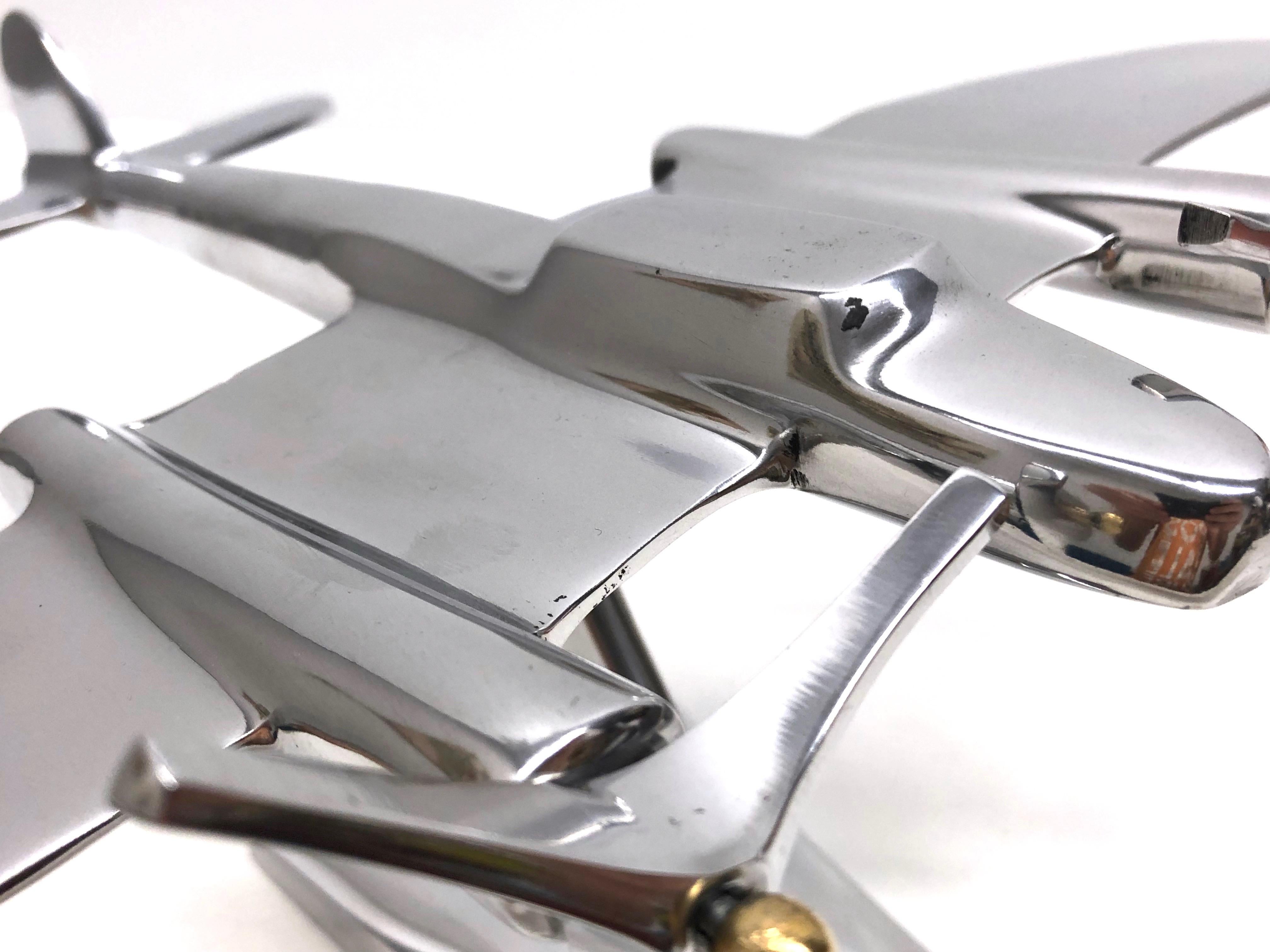 metal airplane model