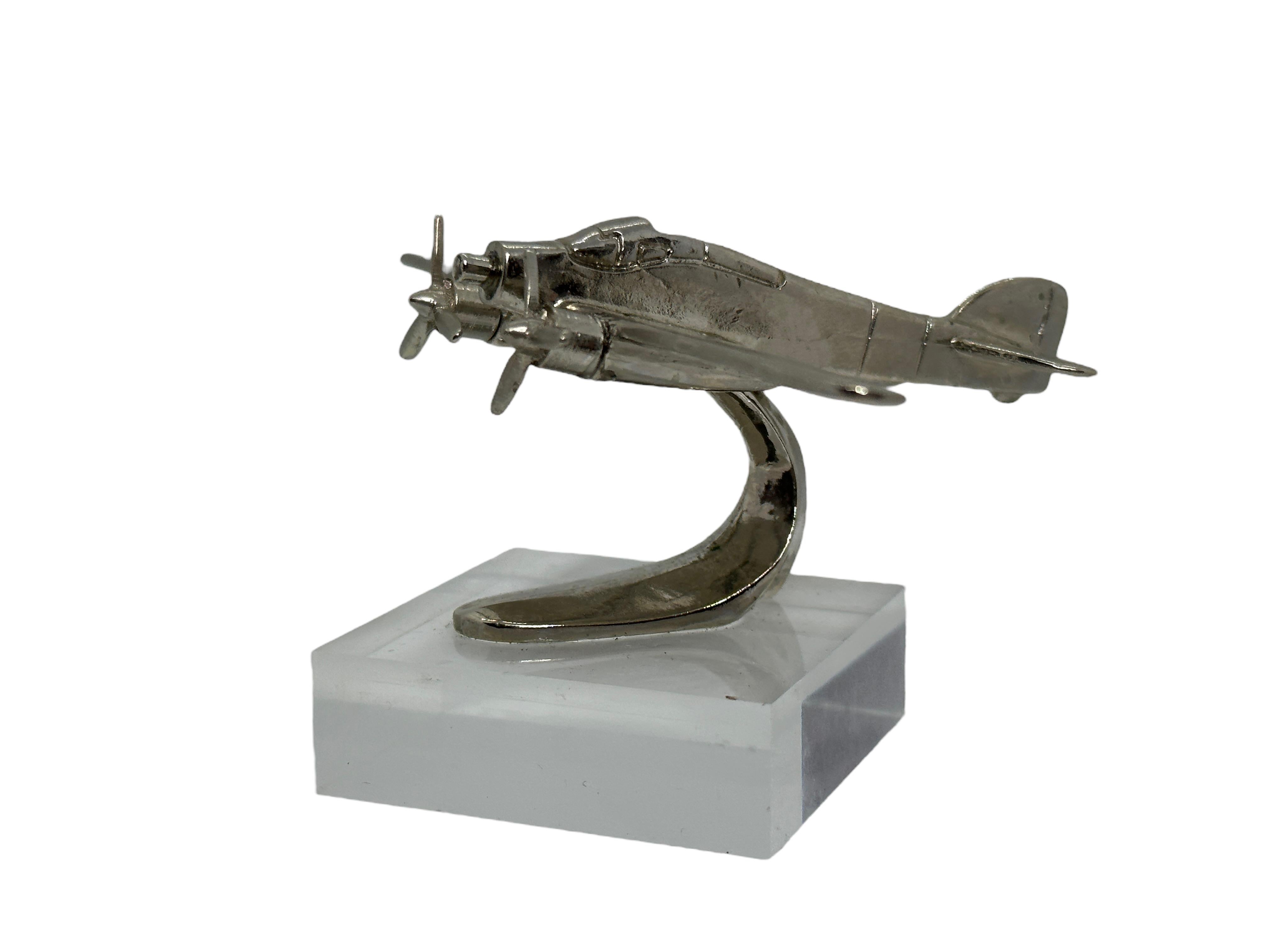 aircraft statue