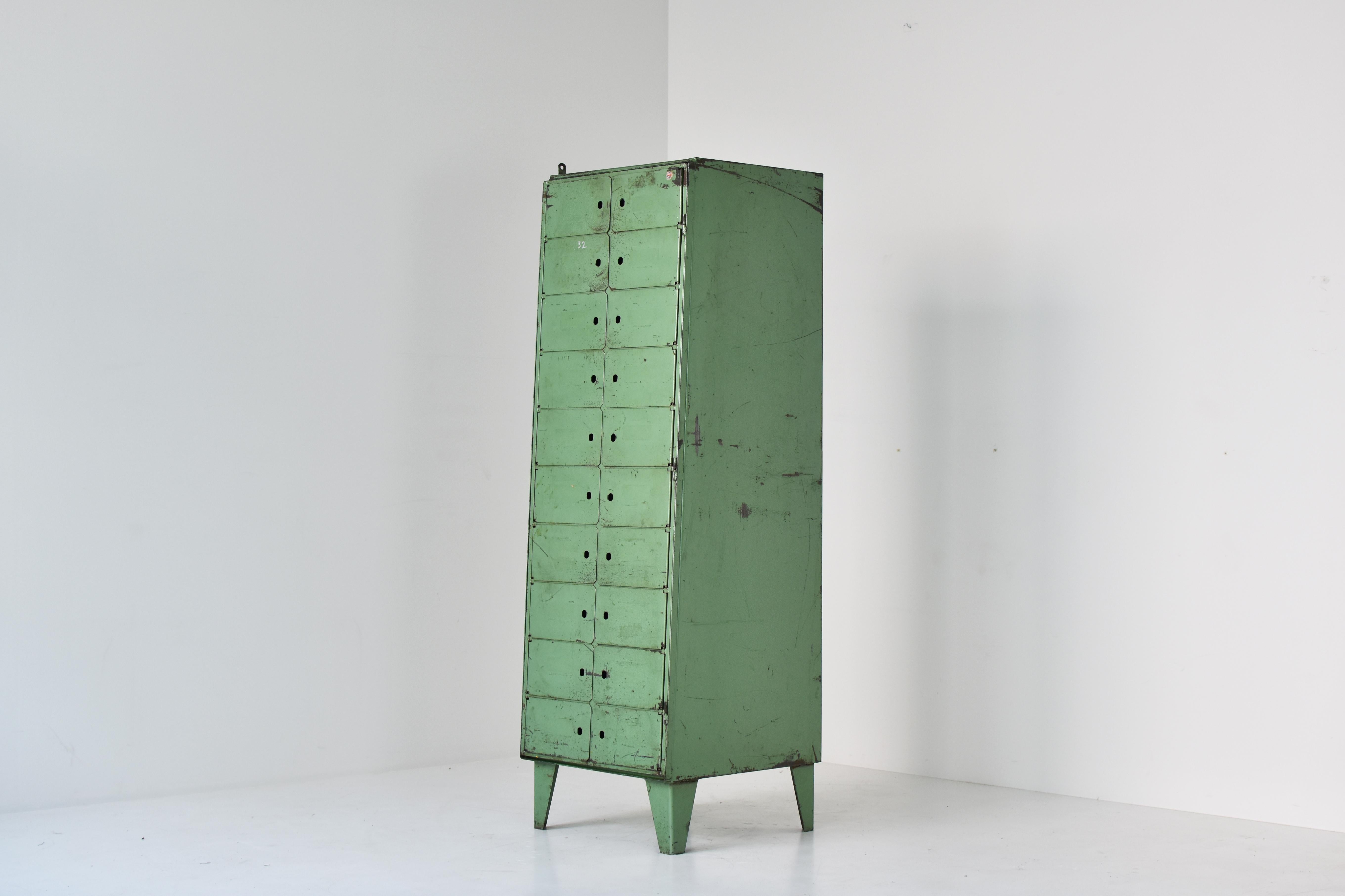 Mid-20th Century Industrial Vitrine Cabinet Dating from the 1930s, Probably from the U.K