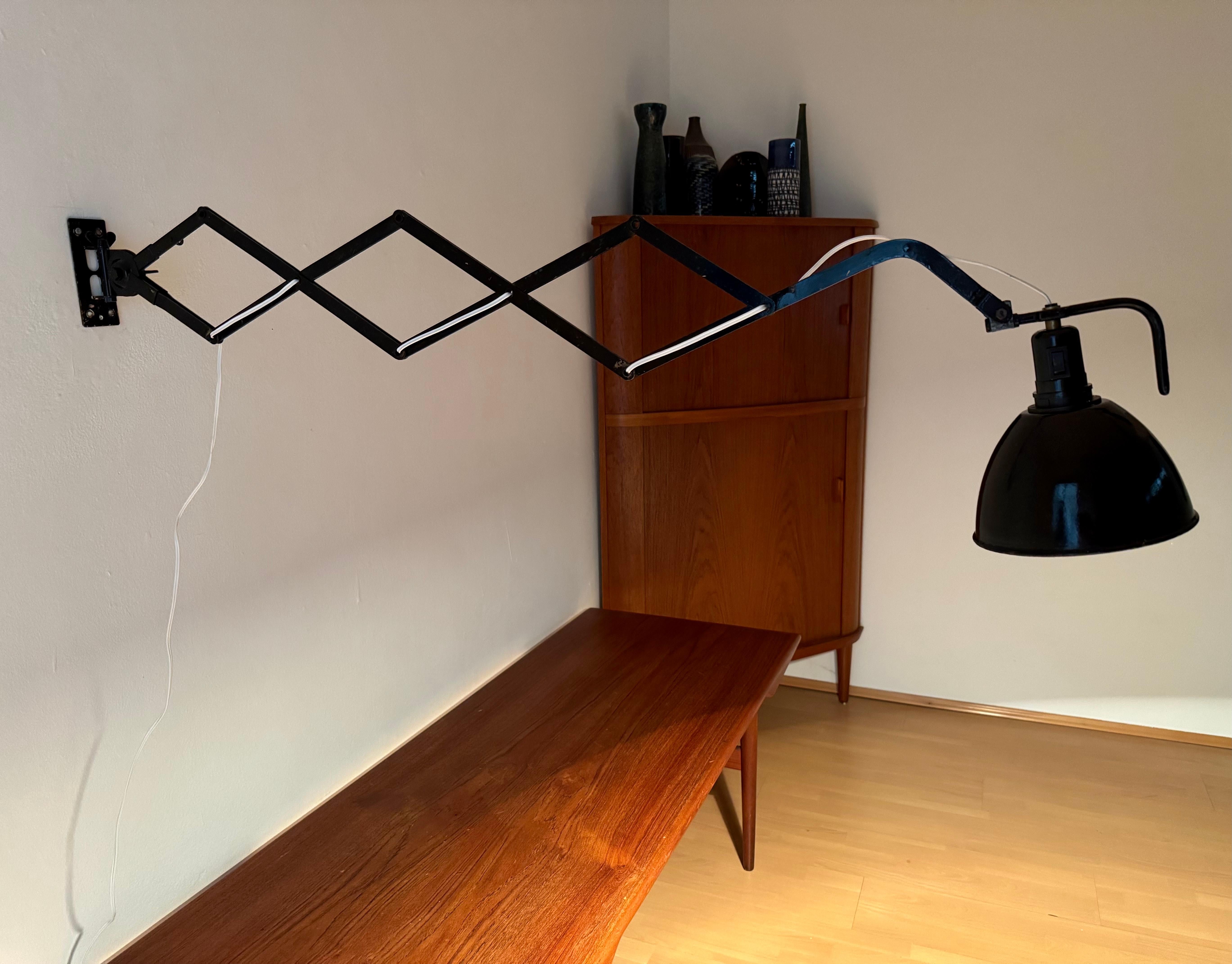 Lámpara industrial de pared en venta 6