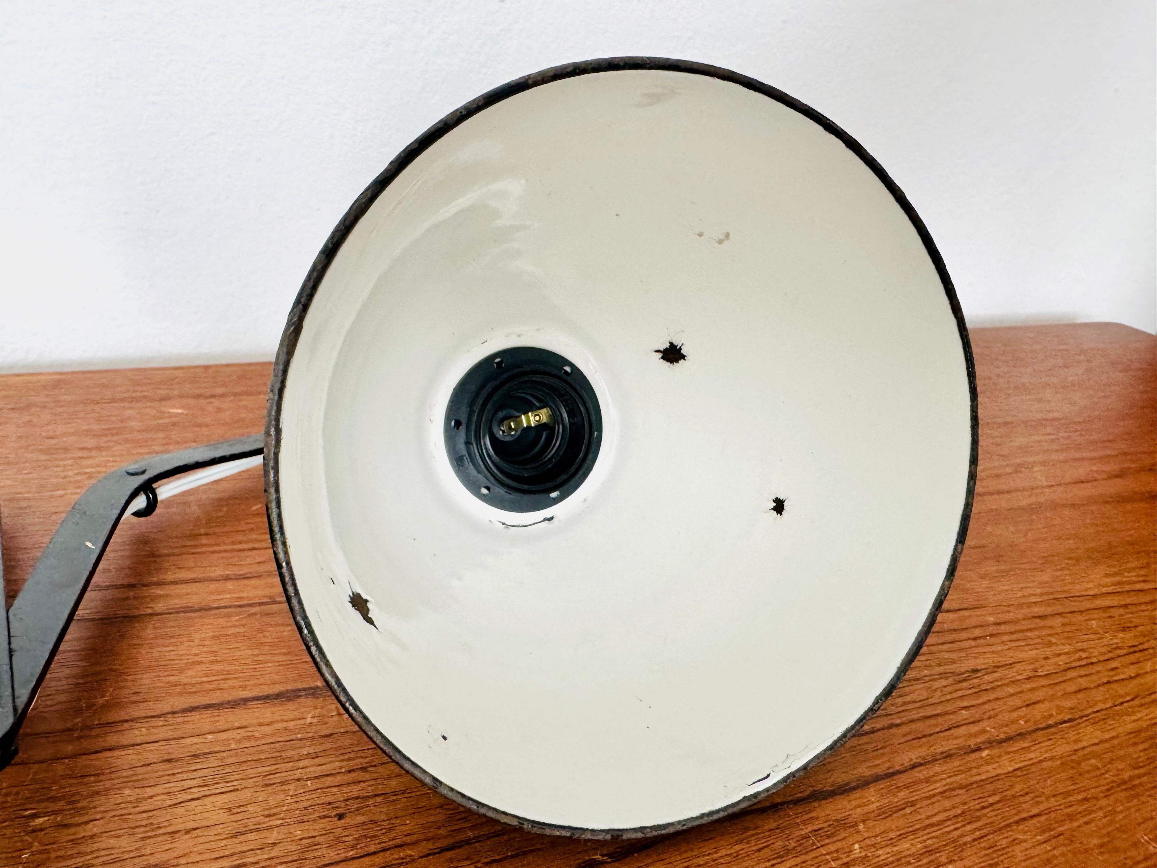 Lámpara industrial de pared en venta 10