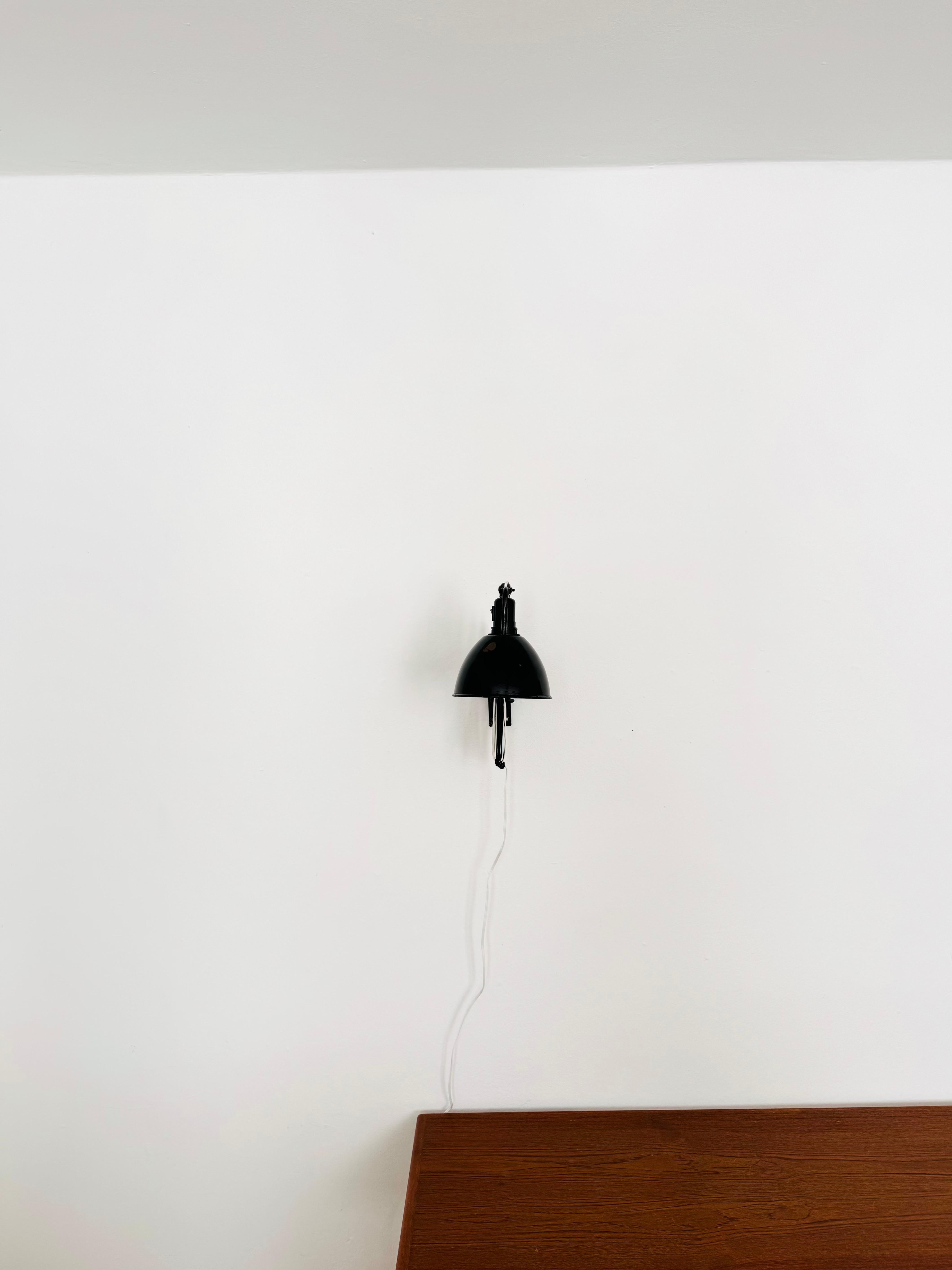 Lámpara industrial de pared en venta 1