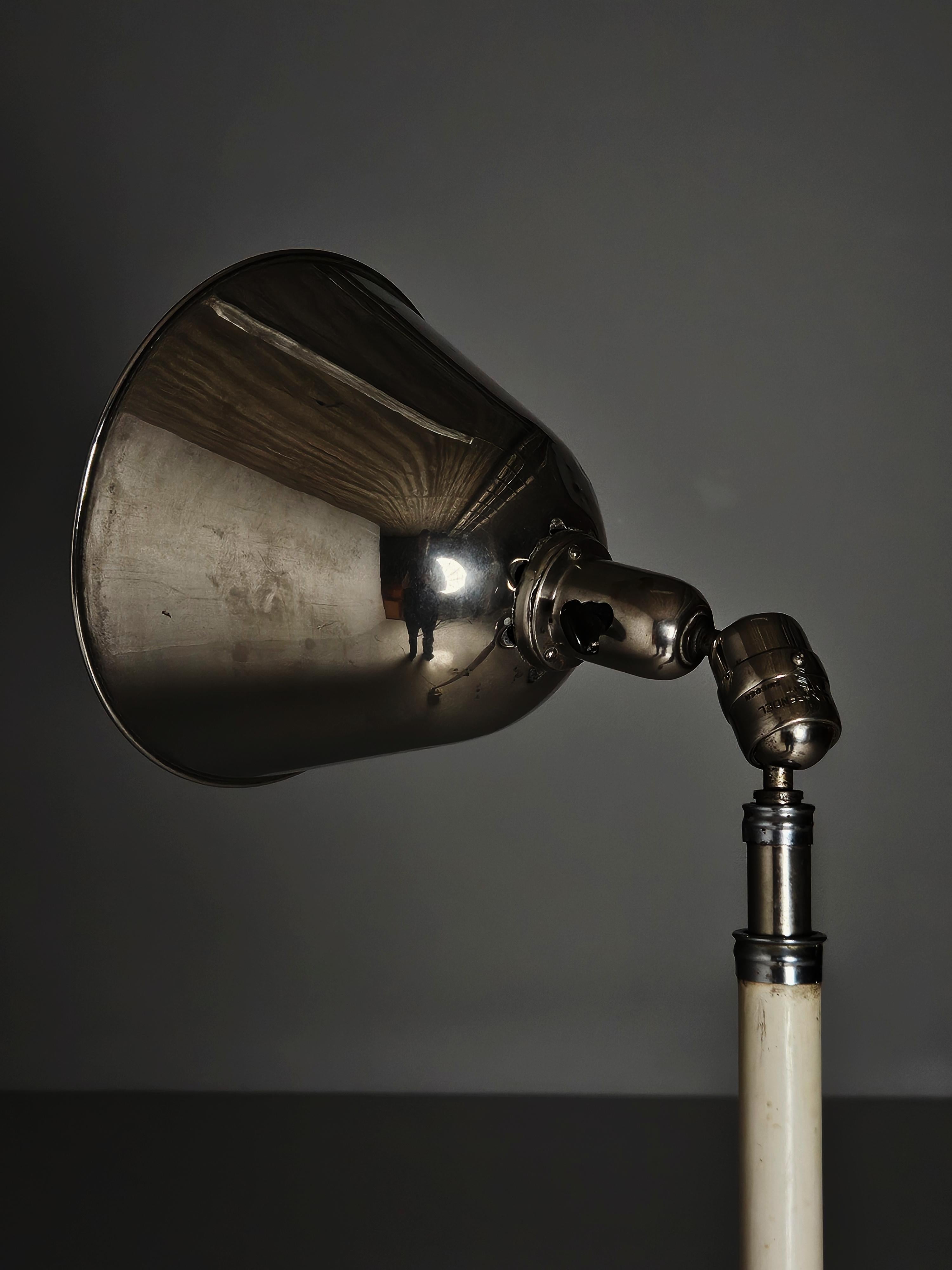 Lampada industriale da parete o soffitto di Johan Johansson per Triplex, Svezia, anni '30 in vendita 1