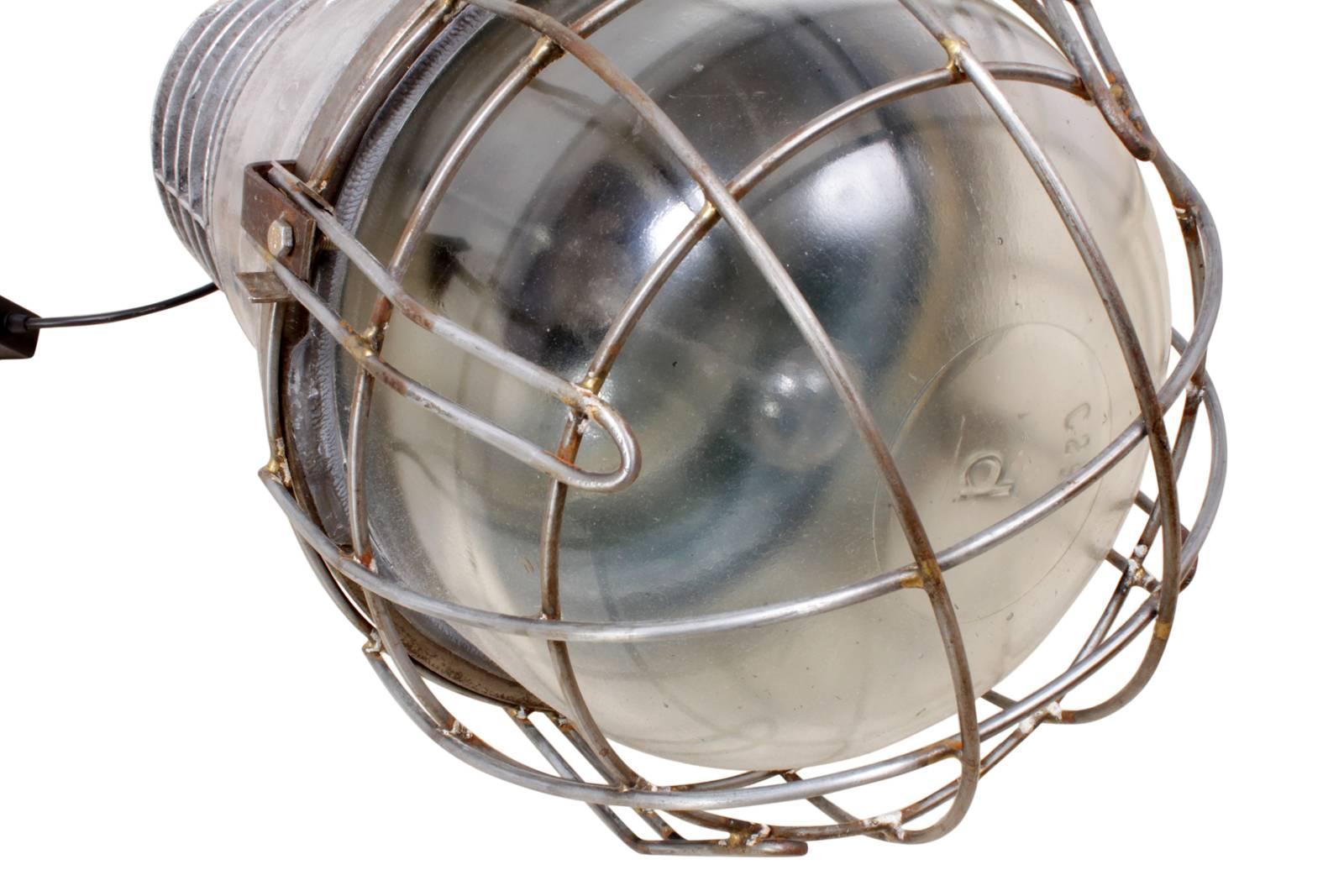 Industrial Warehouse Light in Polished Aluminium, circa 1950 For Sale 5