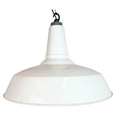Lámpara colgante industrial de fábrica de esmalte blanco de Benjamin USA, años 60