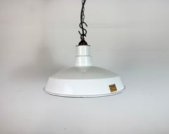Lámpara colgante industrial de fábrica de esmalte blanco de Quadrangle Mfg. Co., años 60