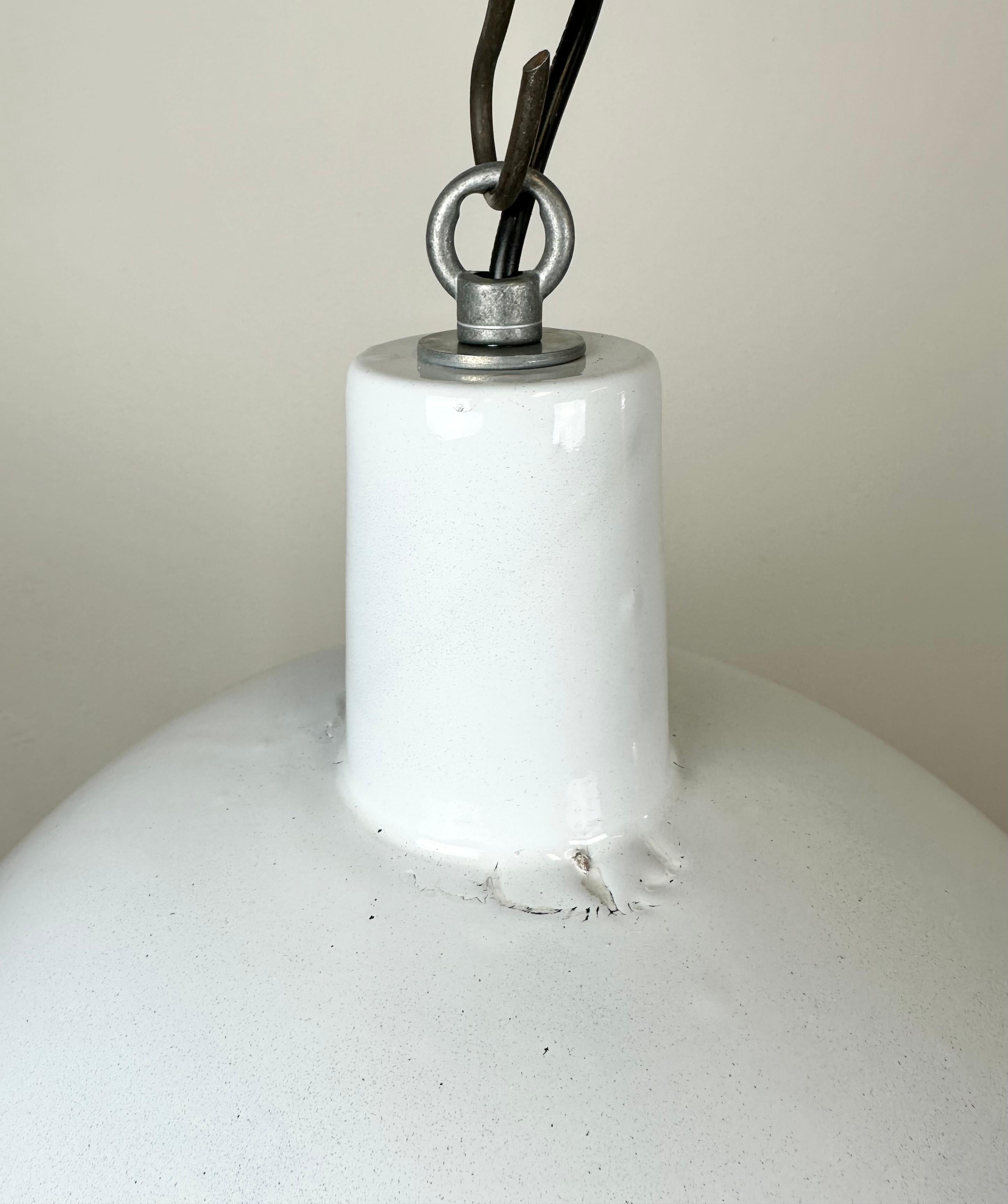 Industrial White Enamel Pendant Lamp from Emax, 1960s For Sale 3