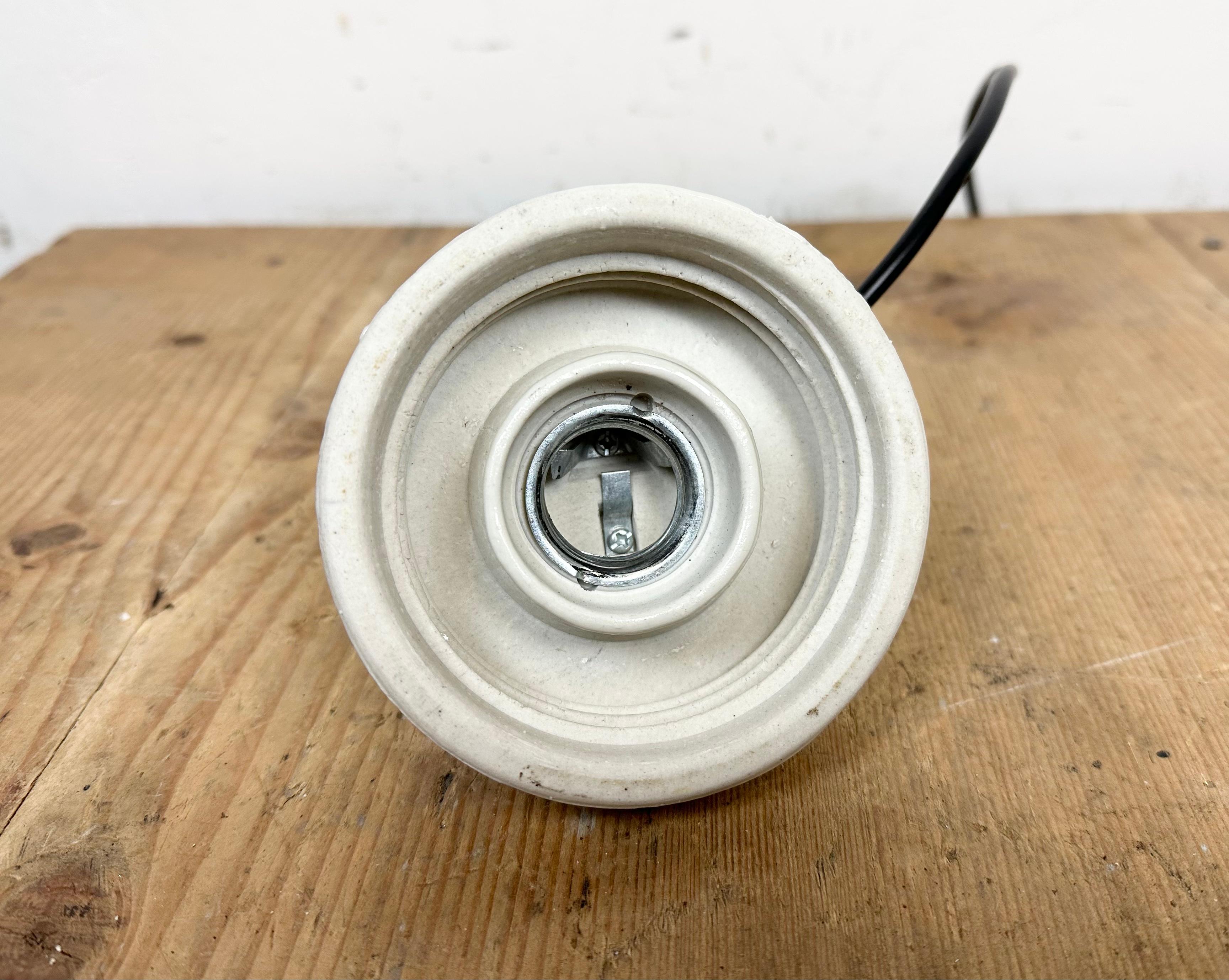 Industrial White Porcelain Pendant Light with Ribbed Glass, 1970s For Sale 8