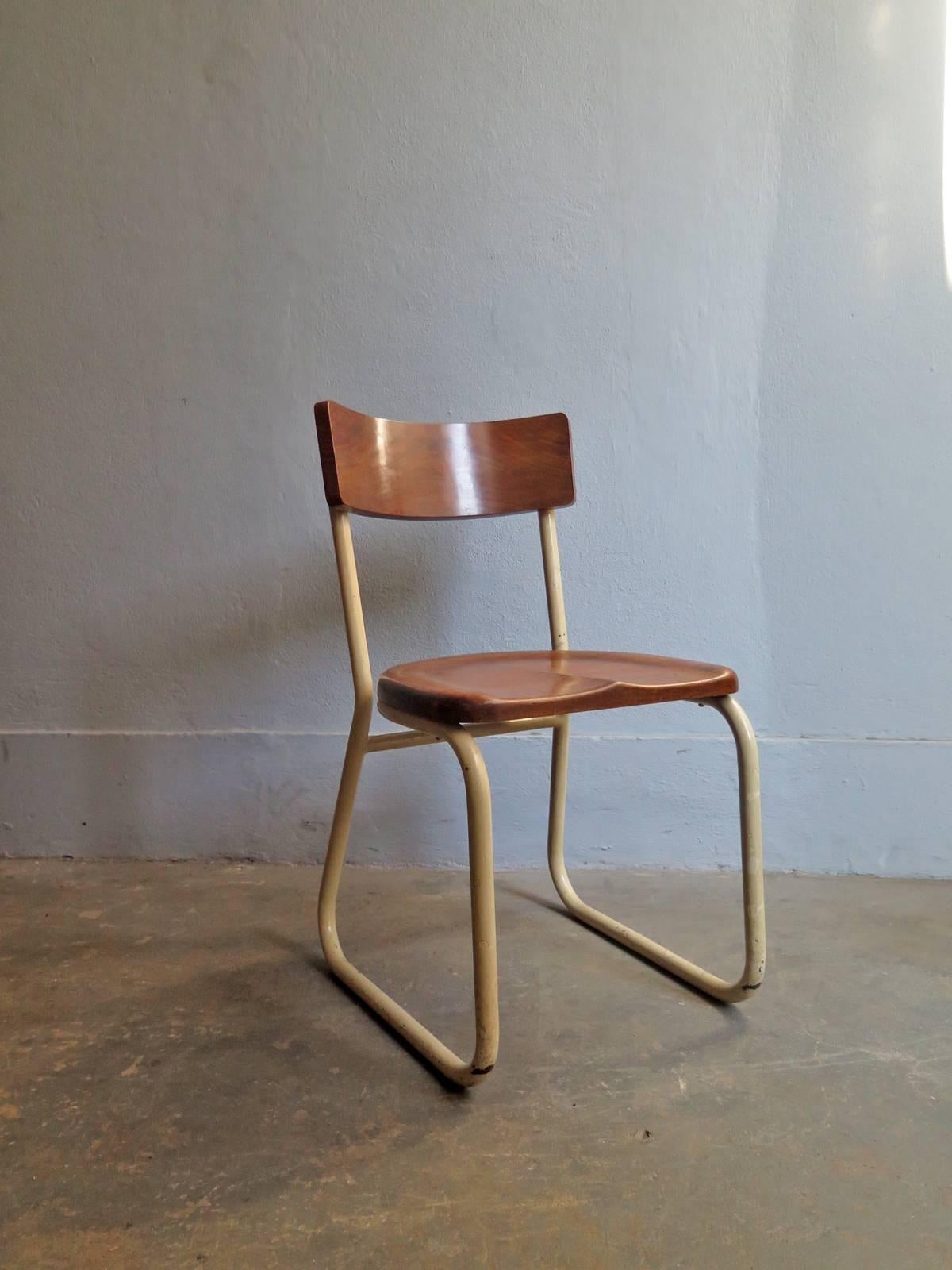 Industrial Wooden and Metal Chair In Good Condition For Sale In Porto, PT