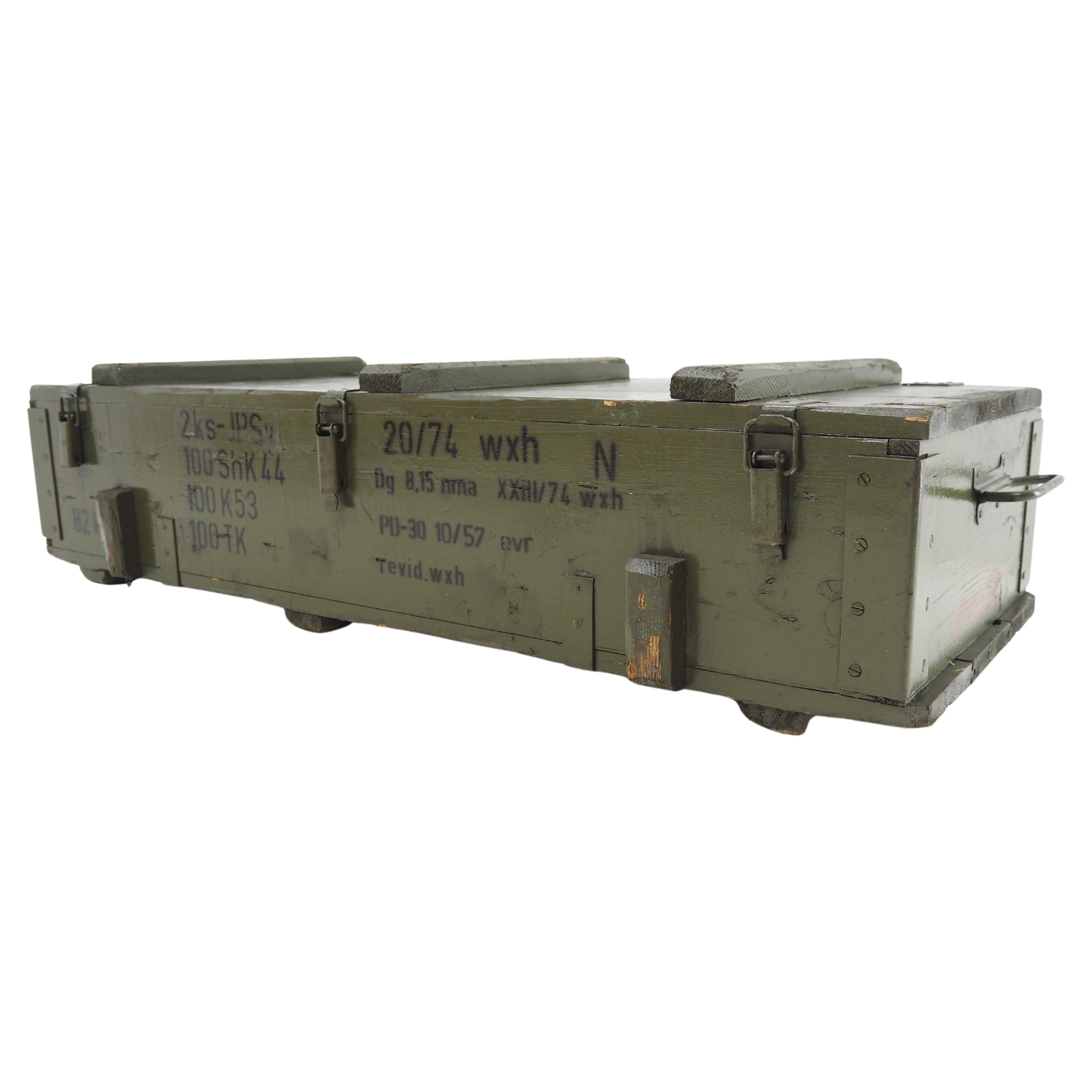 Caja de madera industrial del ejército, cajas, 50 unidades disponibles, años 60