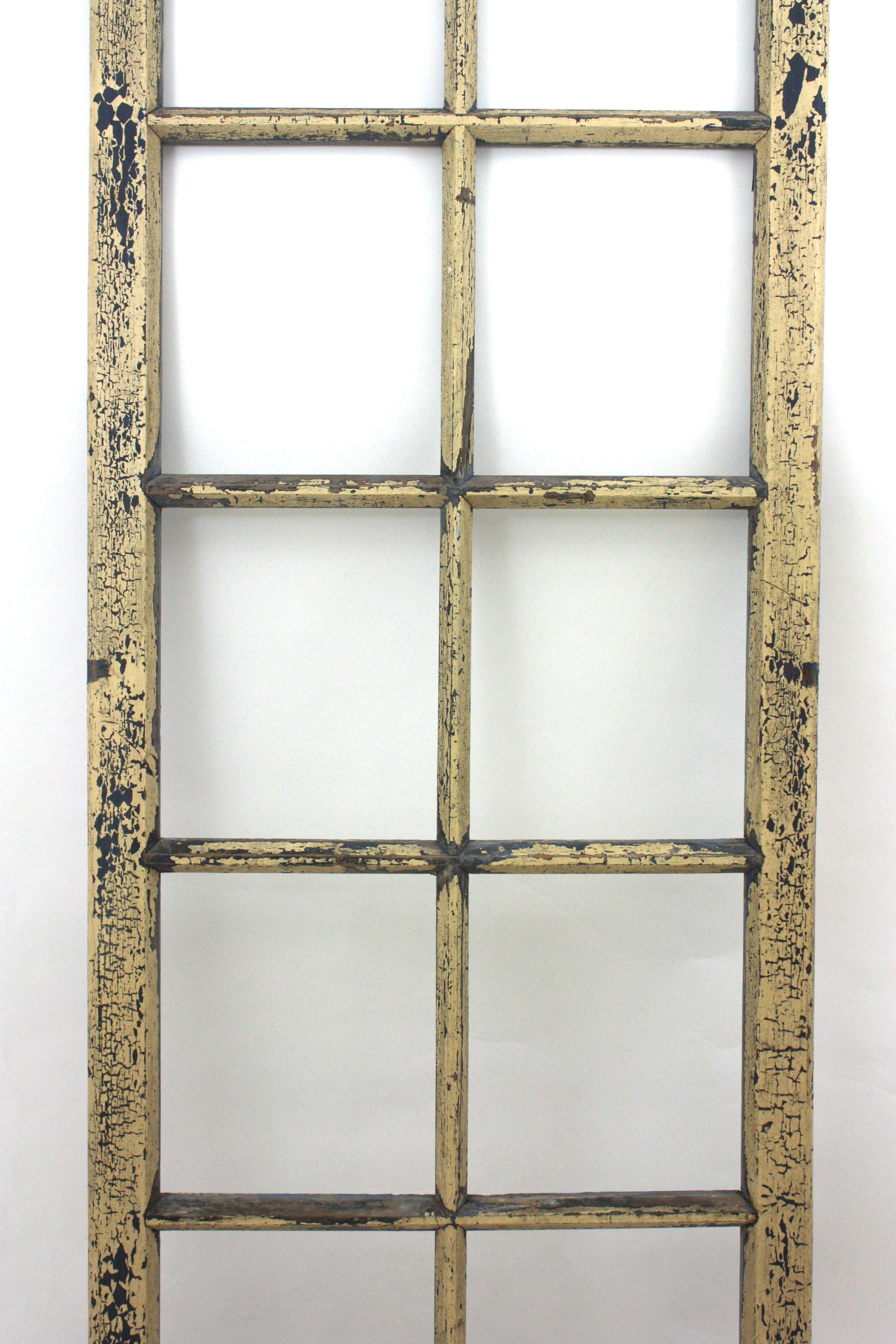 Industrielles Fenster oder Tür aus Holzplatten  im Angebot 2