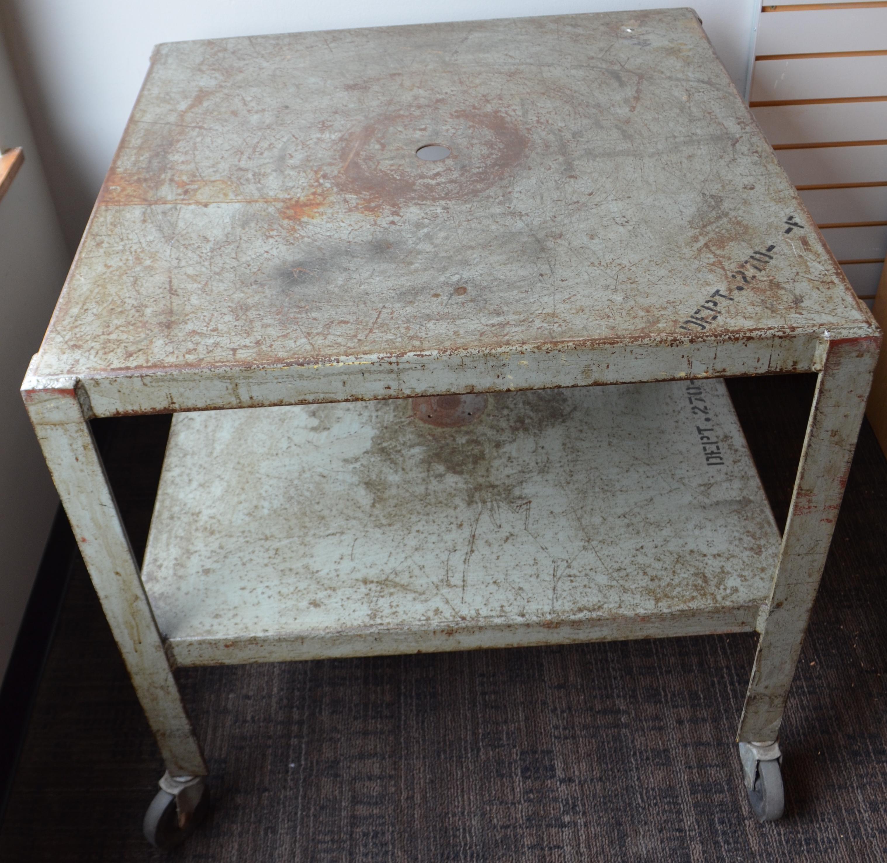 square table with wheels