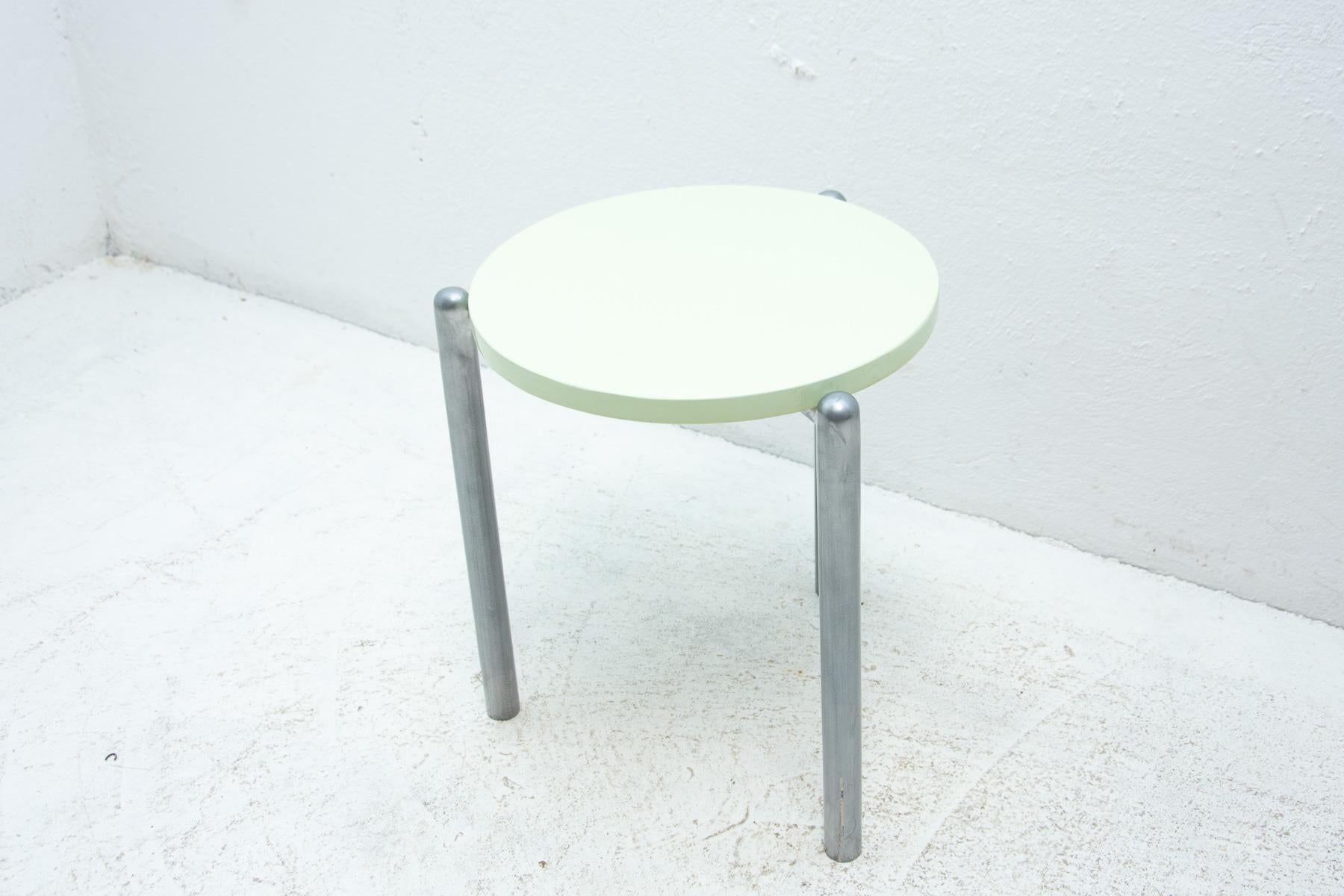 Industrial Workers Stool, 1930´S, Middle Europe, Bauhaus In Excellent Condition For Sale In Prague 8, CZ