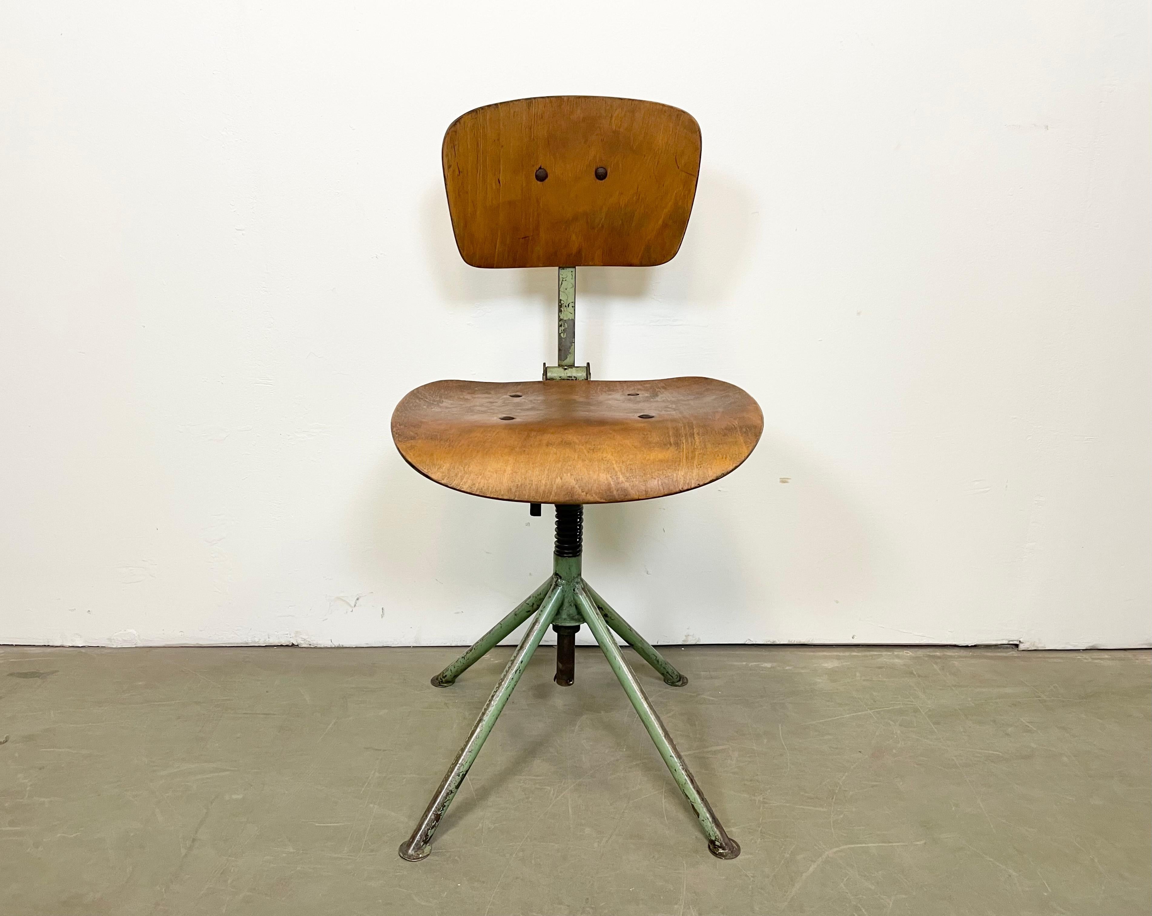 Industrial Workshop Chair, 1950s For Sale 10