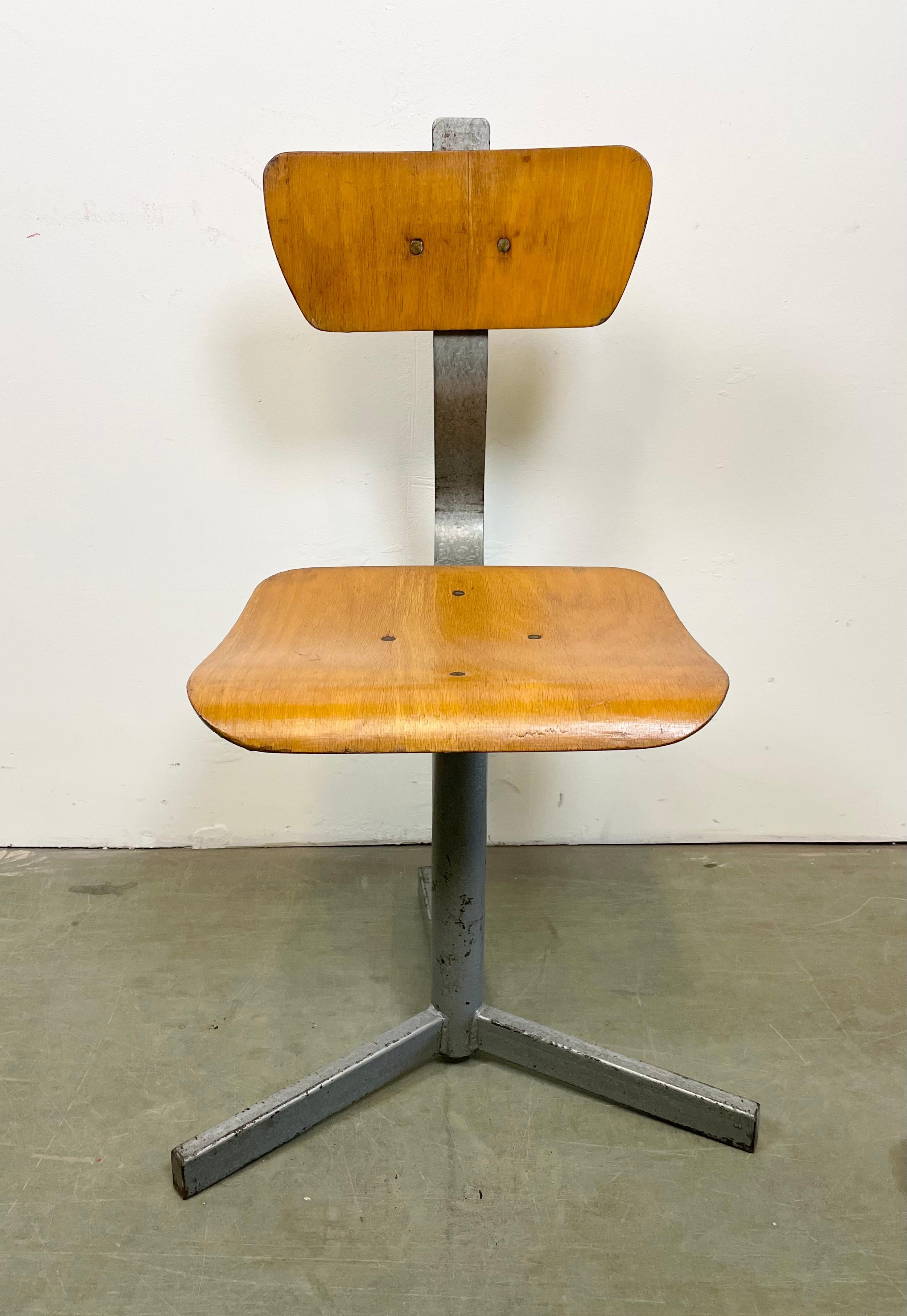 Industrial Workshop Swivel Chair, 1960s For Sale 7