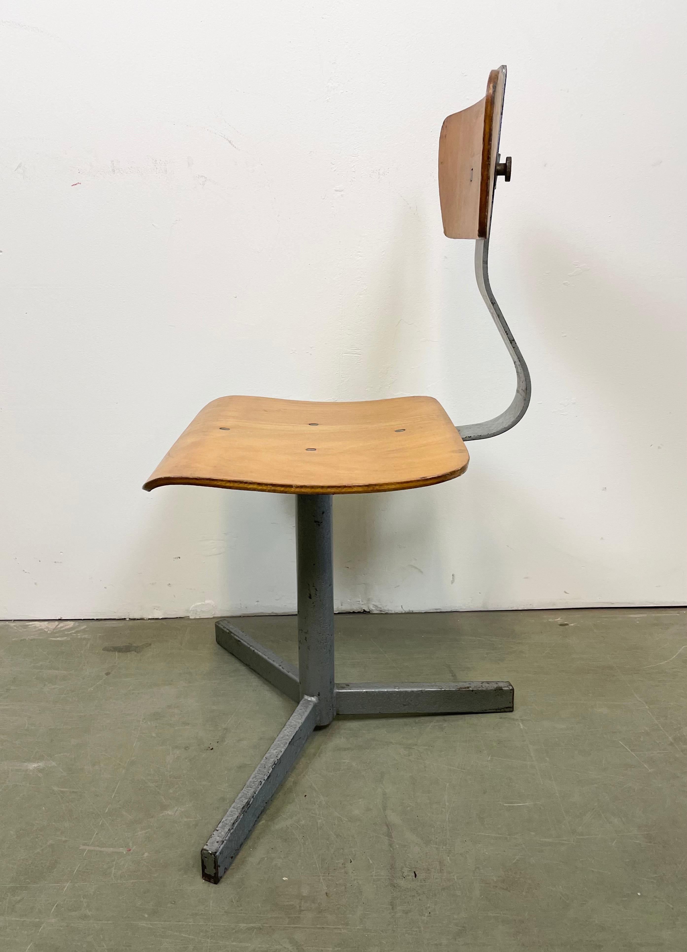 Industrial Workshop Swivel Chair, 1960s For Sale 8