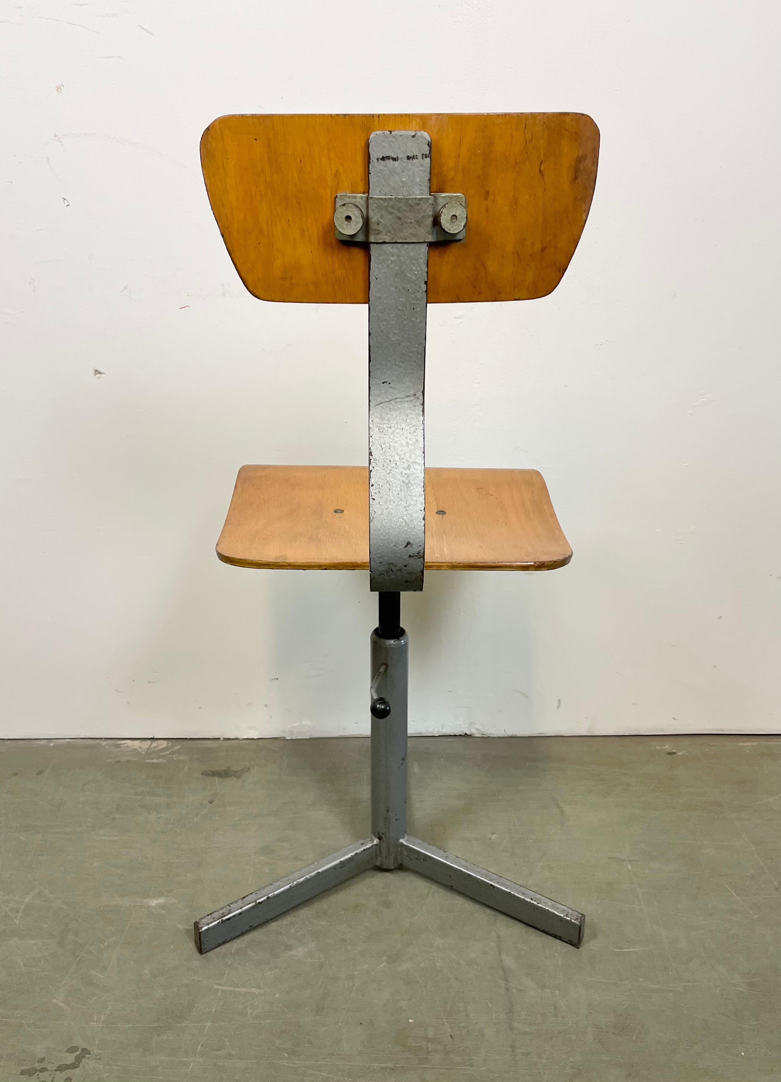Industrial Workshop Swivel Chair, 1960s For Sale 2