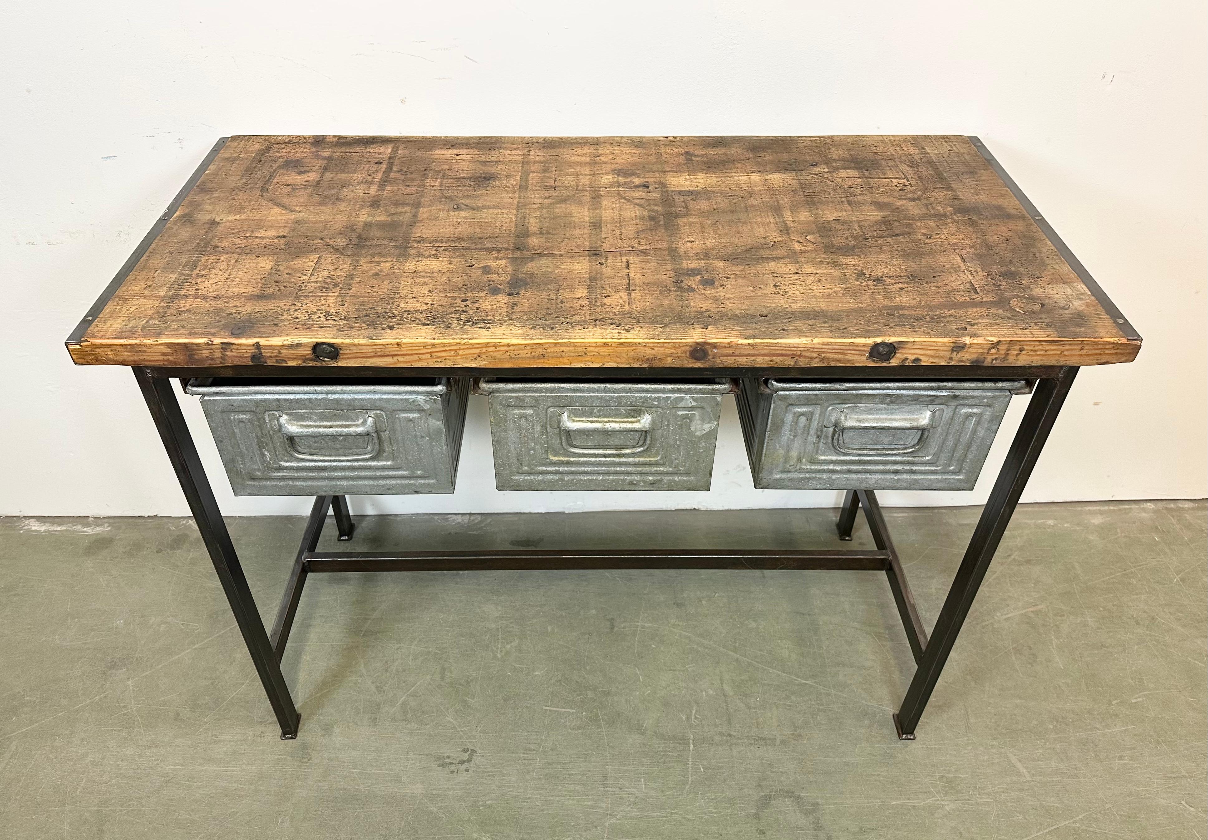 Industrial Worktable with Three Iron Drawers, 1960s In Good Condition For Sale In Kojetice, CZ