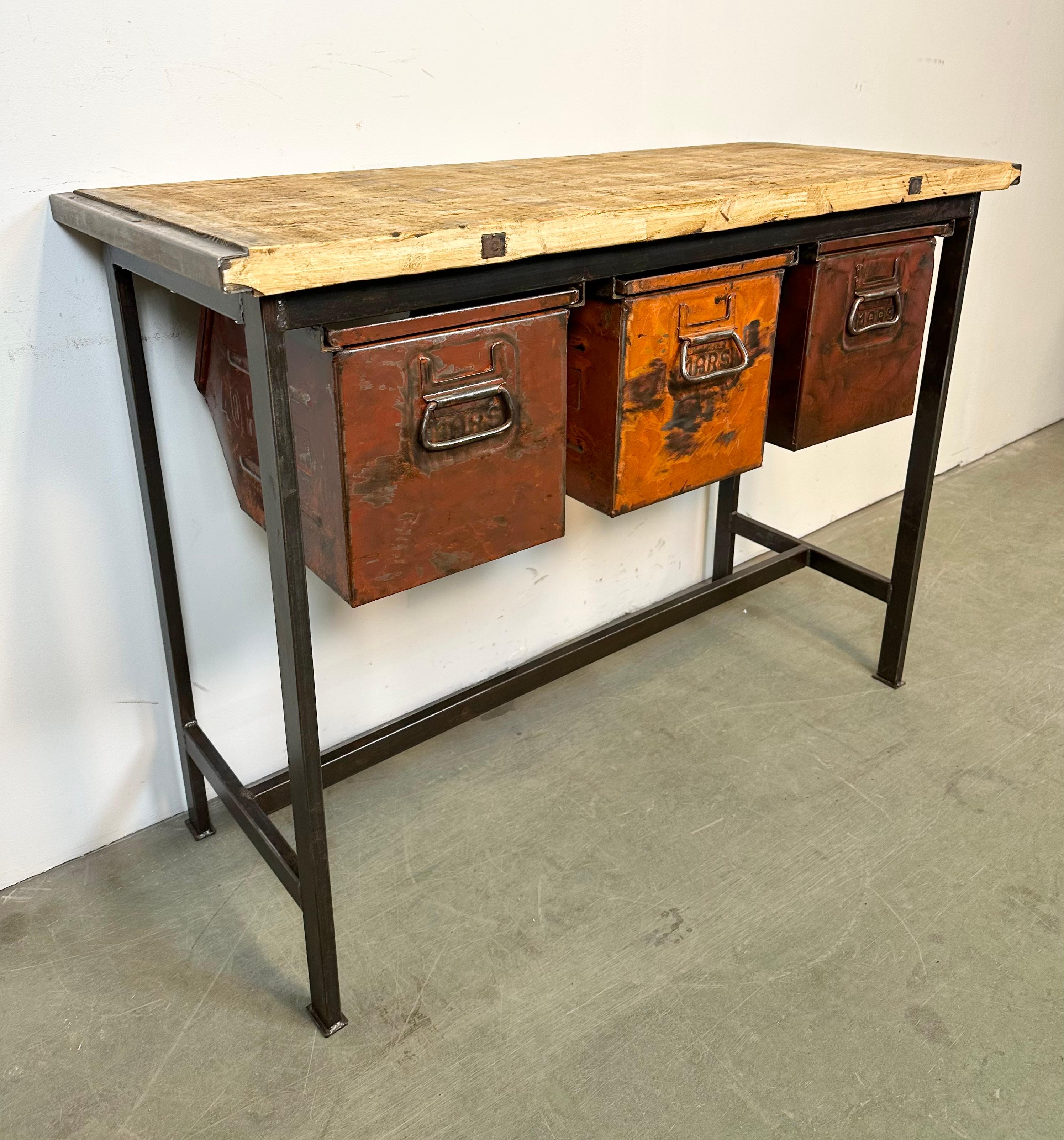 Industrial Worktable with Three Iron Drawers, 1960s For Sale 1