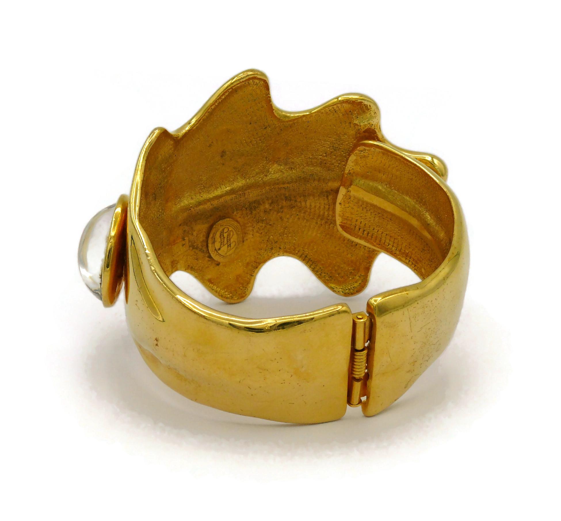 INES DE LA FRESSAGE Vintage Gold Tone Oak Leaf Clamper Bracelet For Sale 6