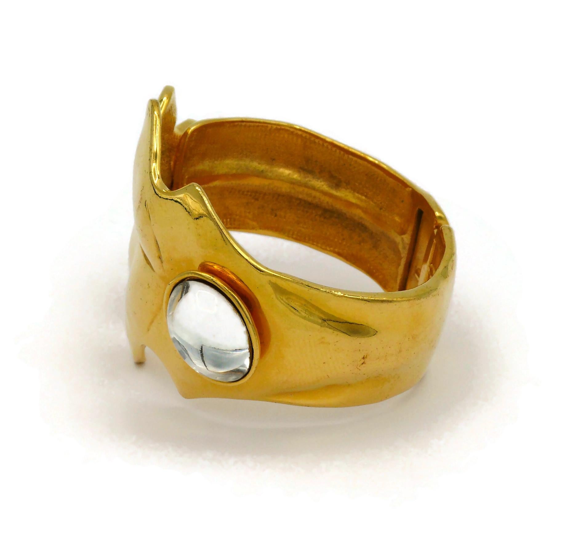 INES DE LA FRESSAGE Vintage Gold Tone Oak Leaf Clamper Bracelet For Sale 5