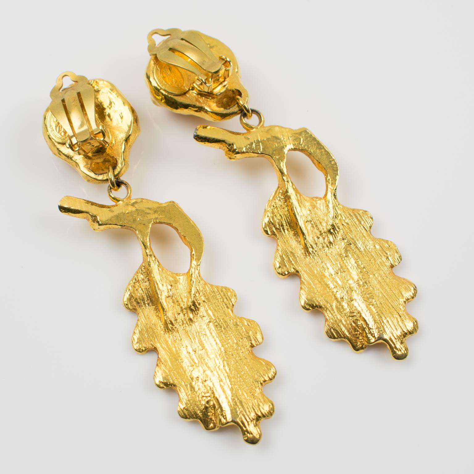 Ines de la Fressange Clip Earrings Oak Leaf Resin Cabochon In Excellent Condition In Atlanta, GA