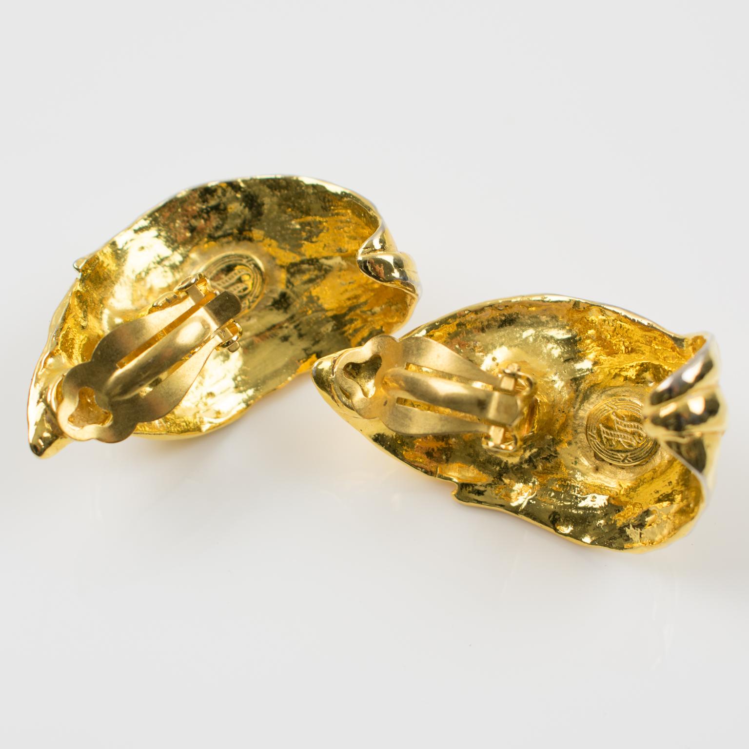 Women's or Men's Ines de la Fressange Paris Jeweled Clip Earrings Gilt Metal Carved Leaf For Sale