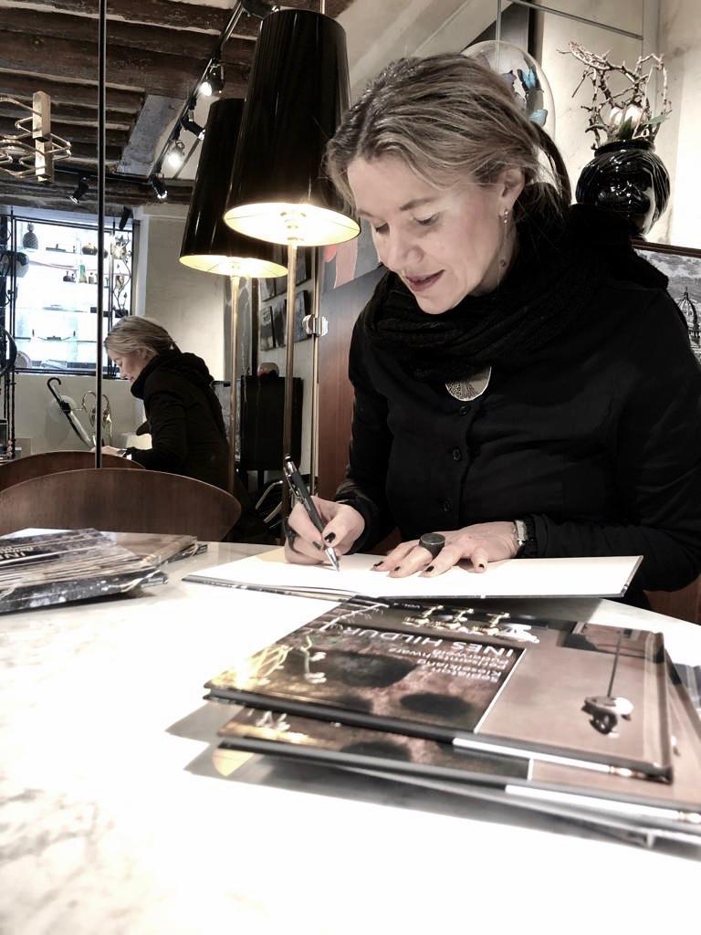 Ines Hildur, deutsche Künstlerin, „Box Van Dyck“, Gemälde in Mischtechnik auf Leinwand 4