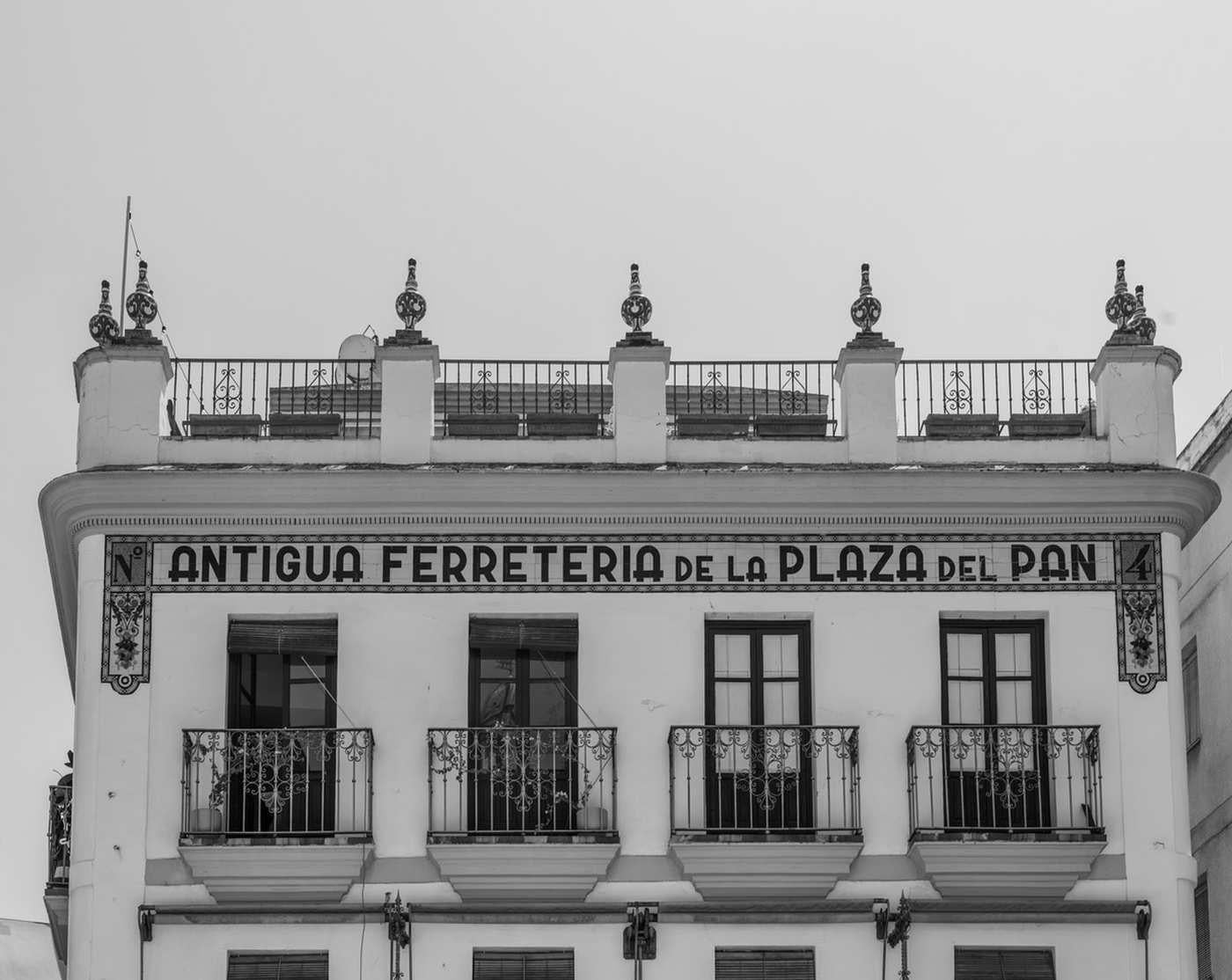  Ines velasco vidal-abarca Landscape Photograph - FERRETERIA - Sevilla- Spain
