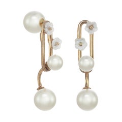 INESxCINER Modern Balanced Pearl Earrings (PIERCED)