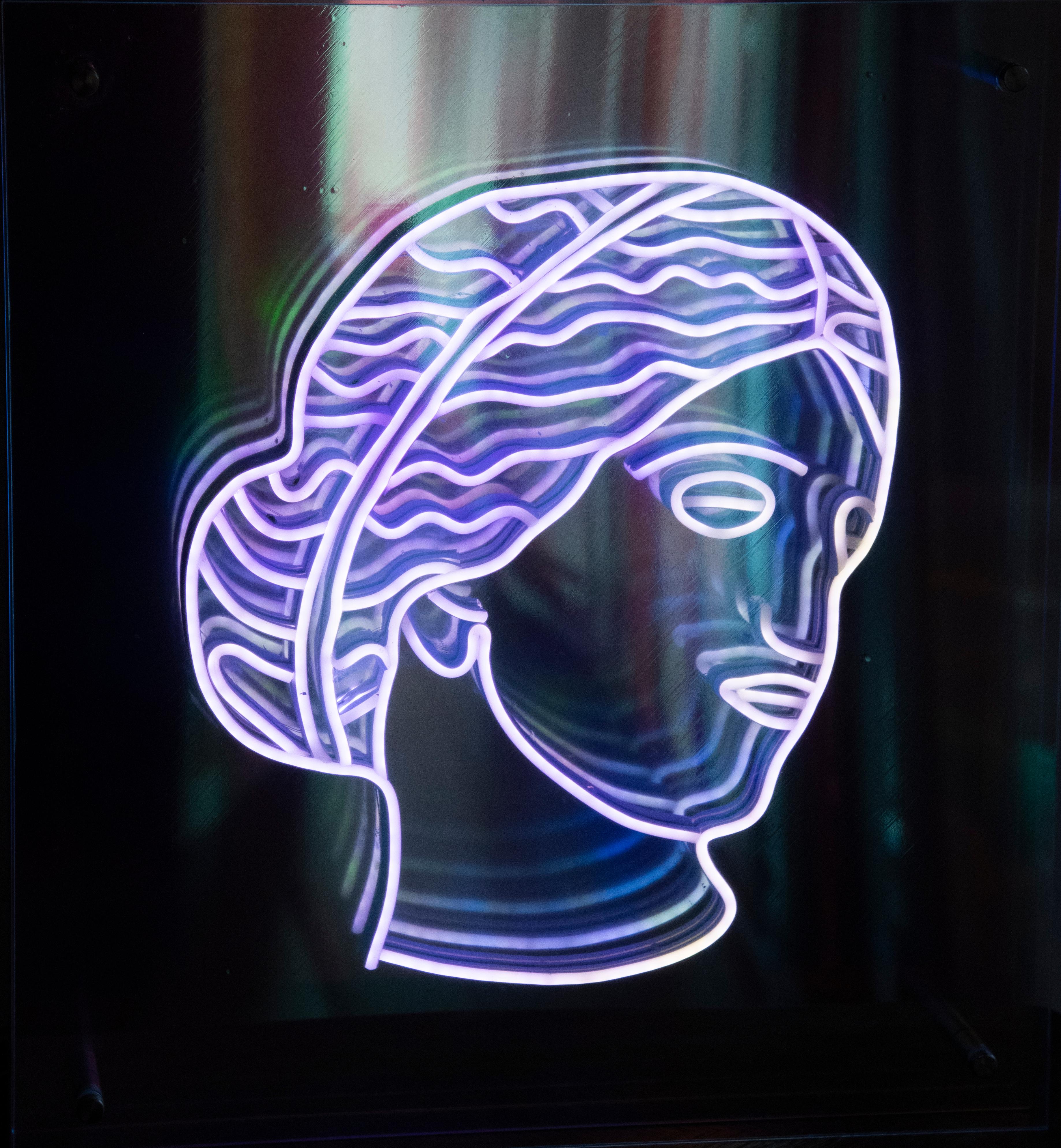 Modern Infinite Aphrodite Sculpture. From the series Neon Classics For Sale