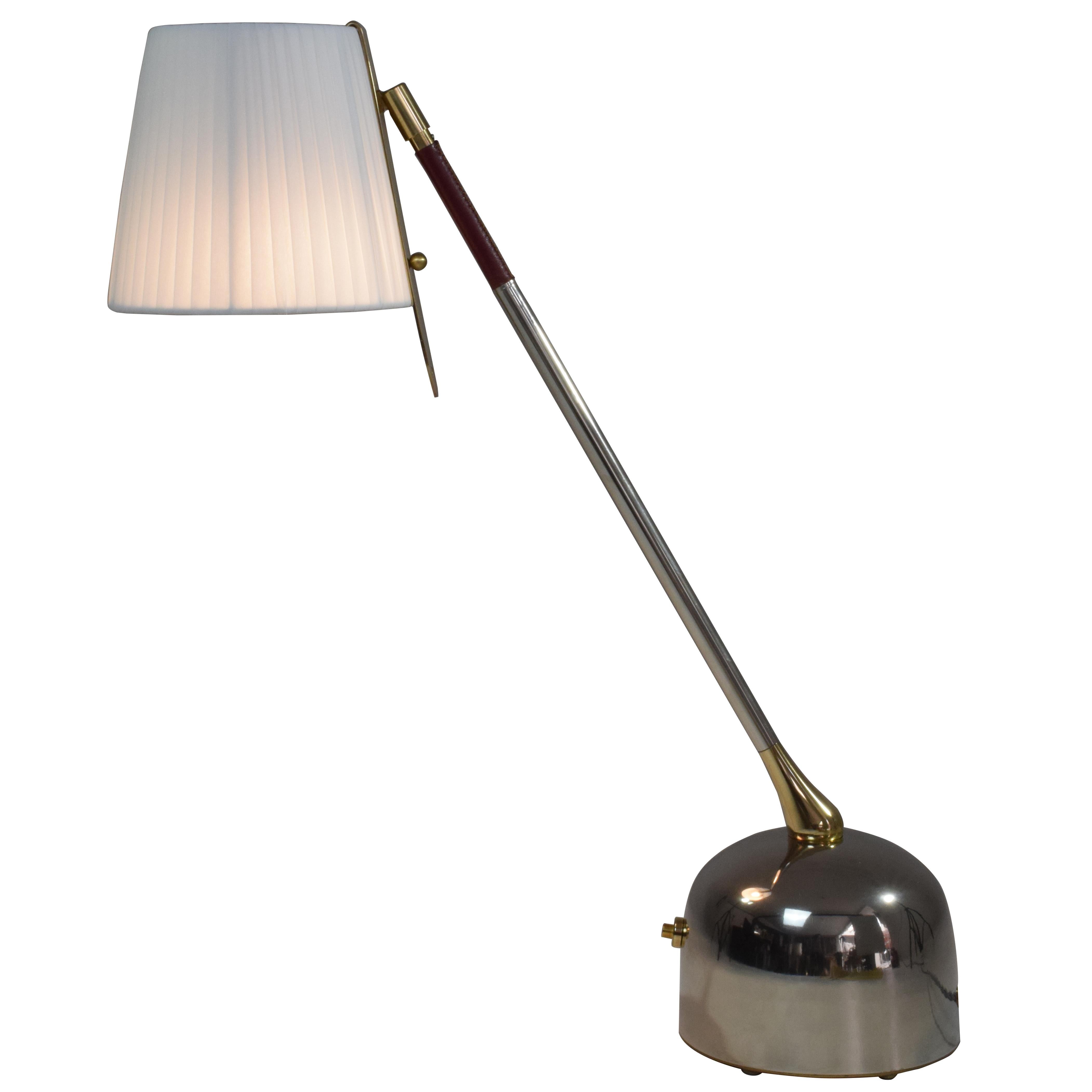 Infinitus-V Contemporary Articulating Brass Table Lamp, Flow Collection 