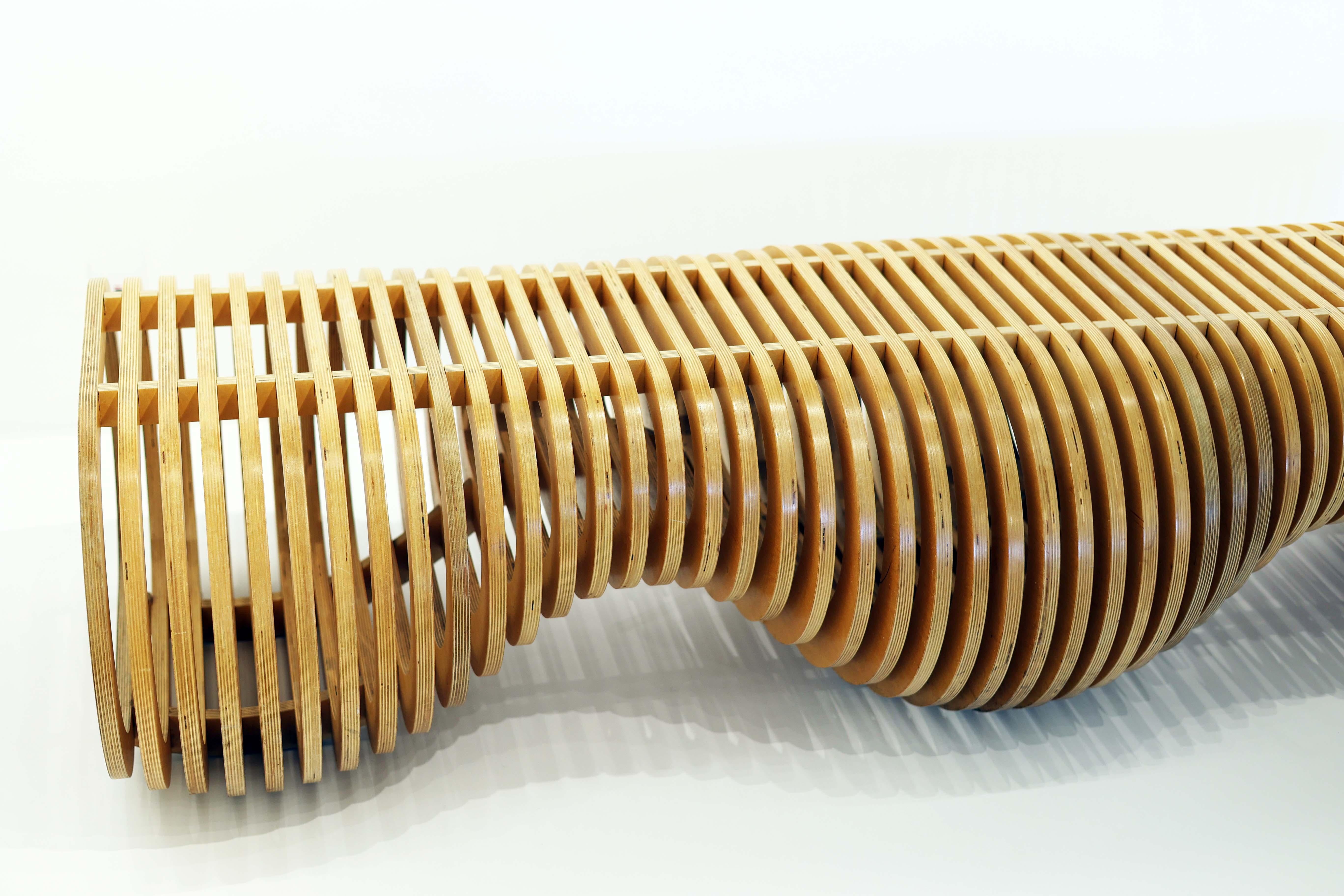 „Infinity Bench“ von Carl Frederik Svensted für Lerival (Stahl) im Angebot