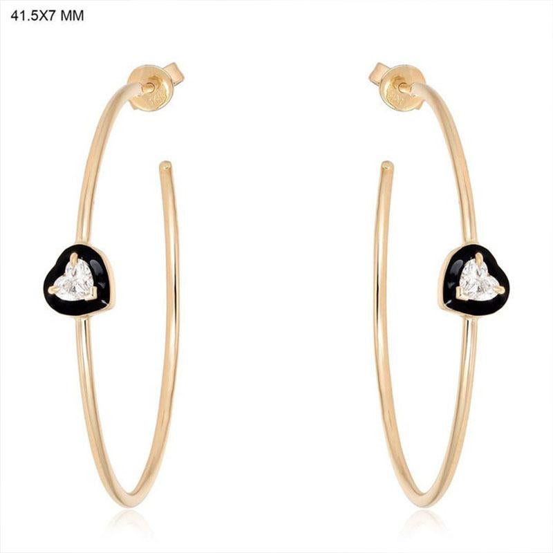 Orecchini a cerchio Infinity con smalto nero e diamanti in oro giallo 14K In condizioni Nuovo in vendita a Los Angeles, CA