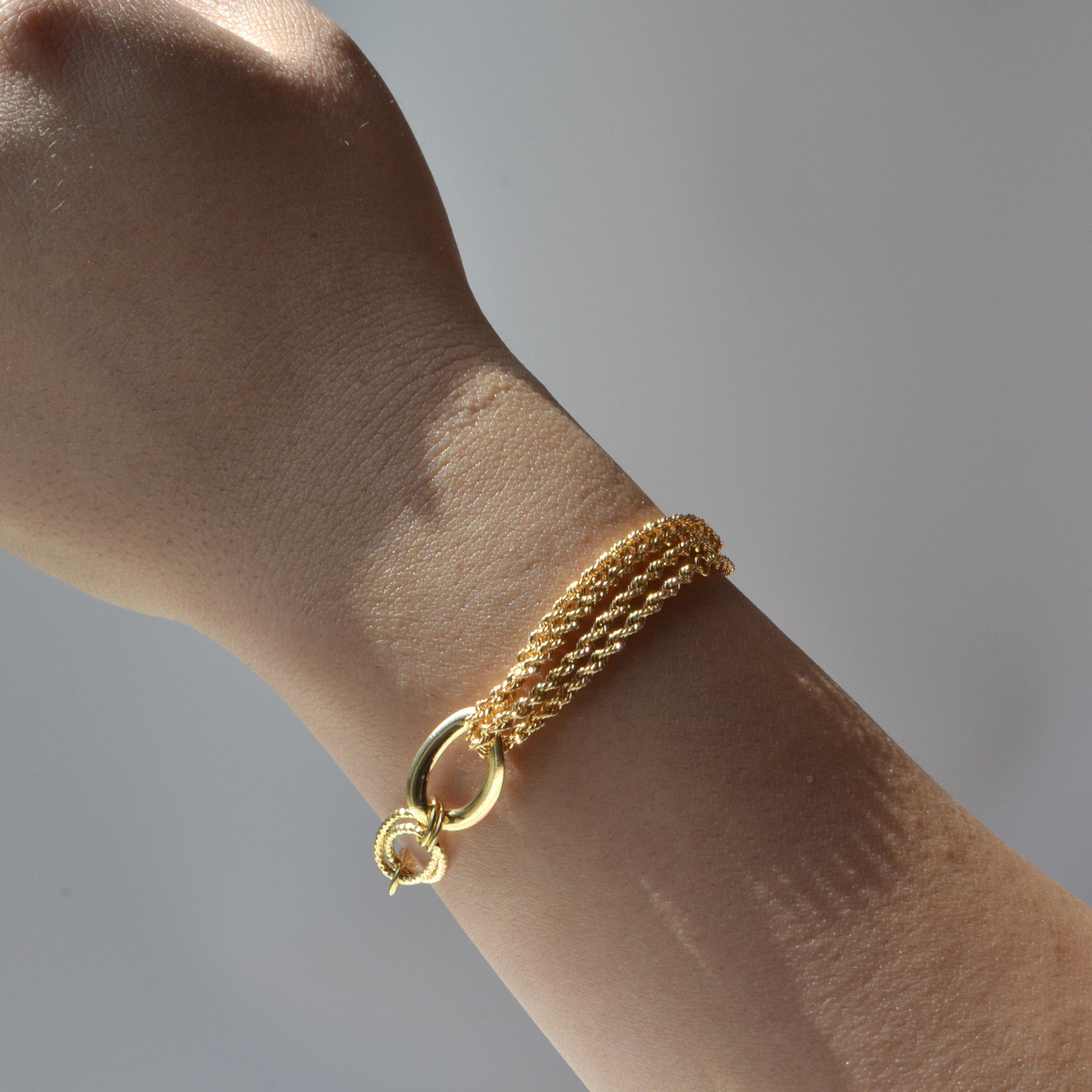 Bracelet Infinity Cable en or 18K à deux chaînes Neuf - En vente à Ridgefield, CT