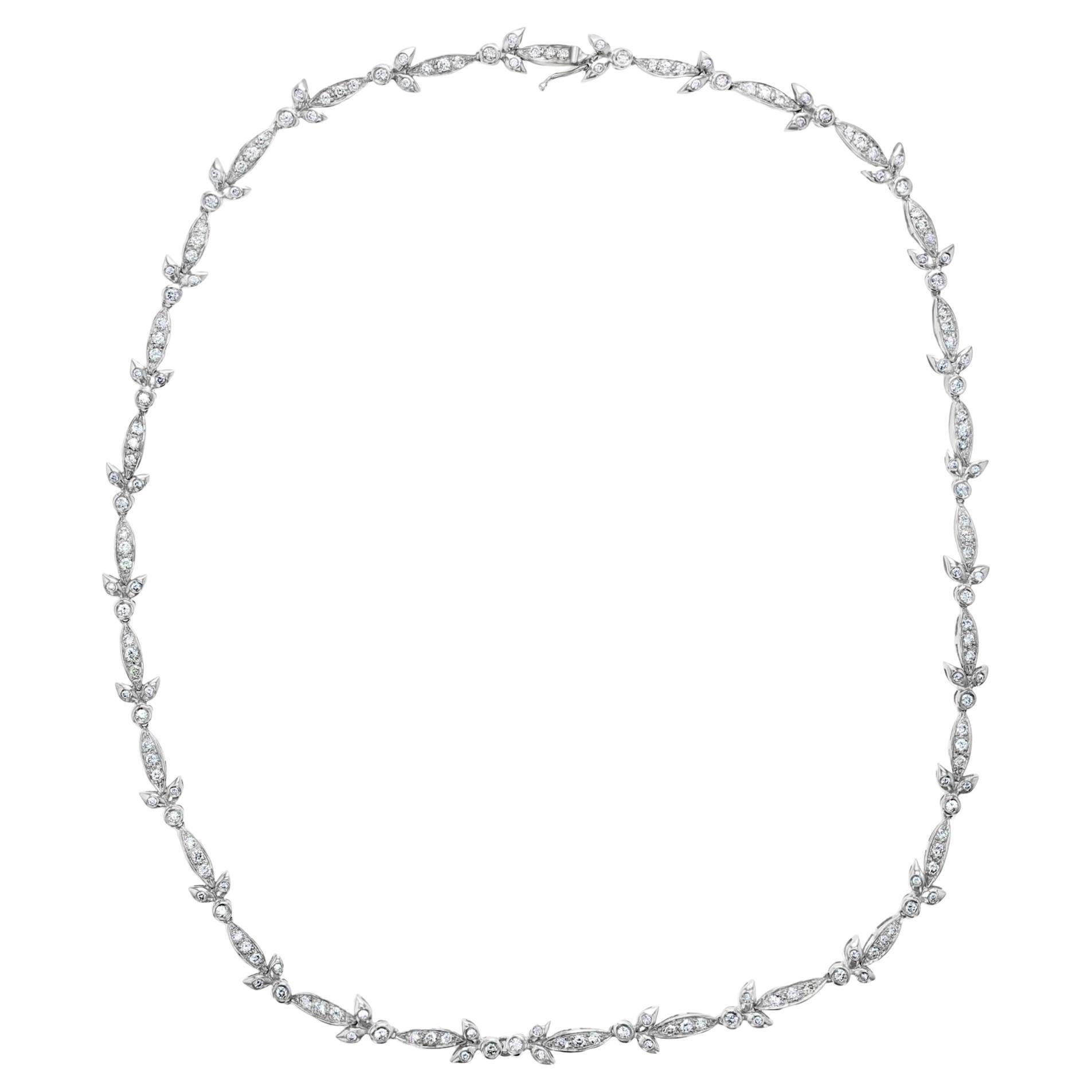 Unendlichkeit Diamant-Blatt-Halskette 14k Weißgold