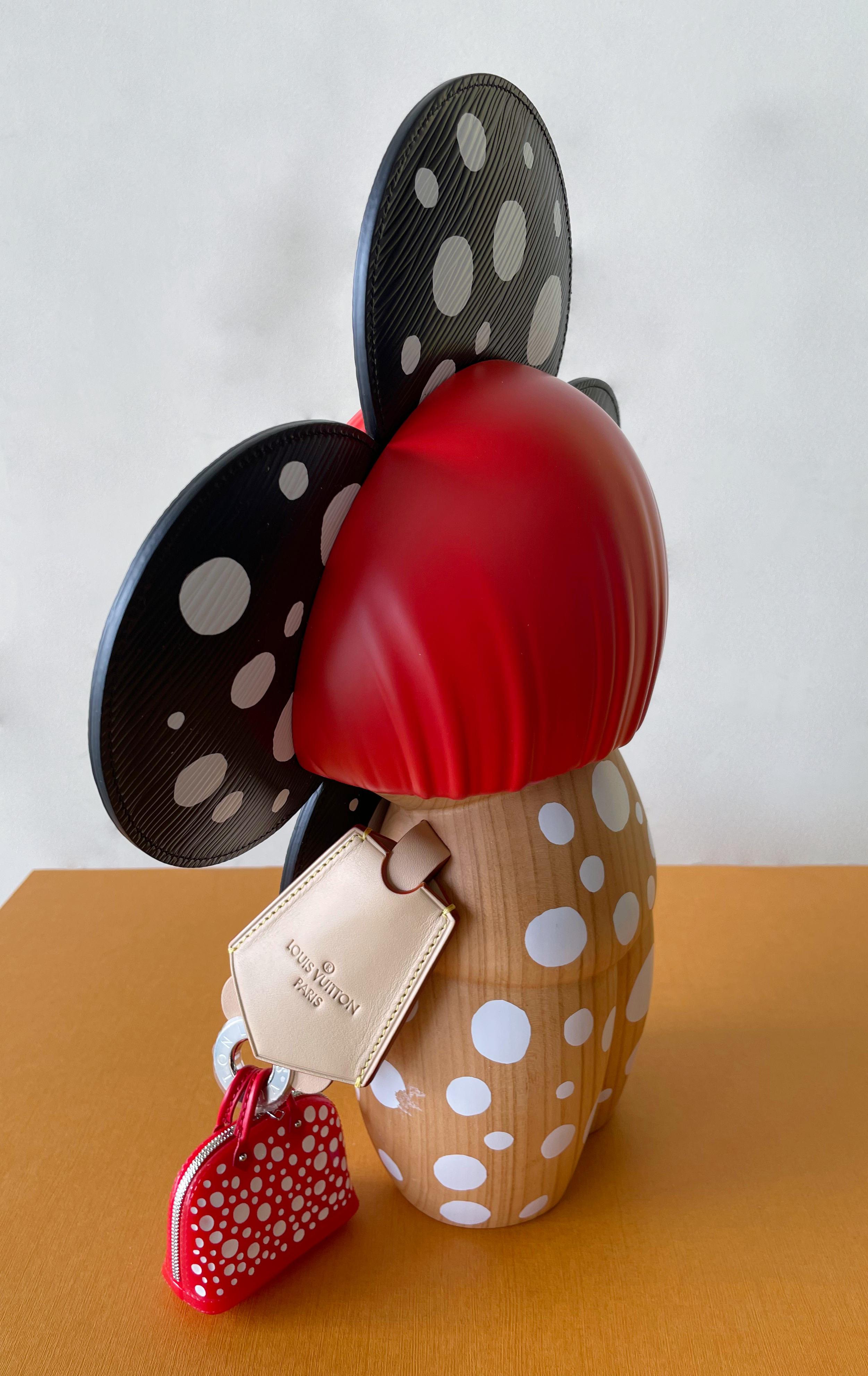 Infinity Dots Vivienne Giant by Louis Vuitton x Yayoi Kusama In Good Condition In Los Angeles, CA