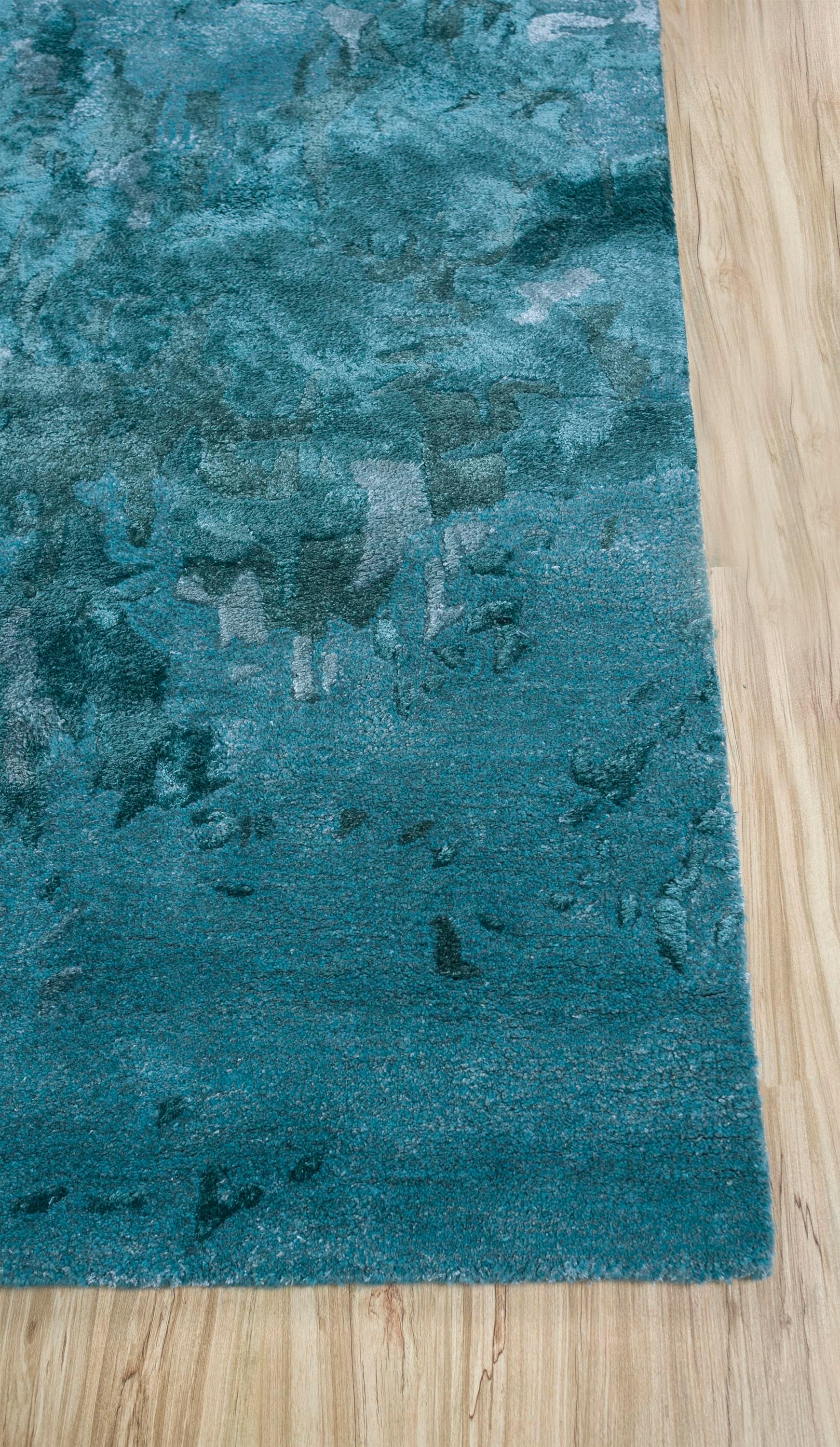 Modern Infinity Horizon Capri & Peacock Blue 150x240 cm Hand Tufted Rug For Sale