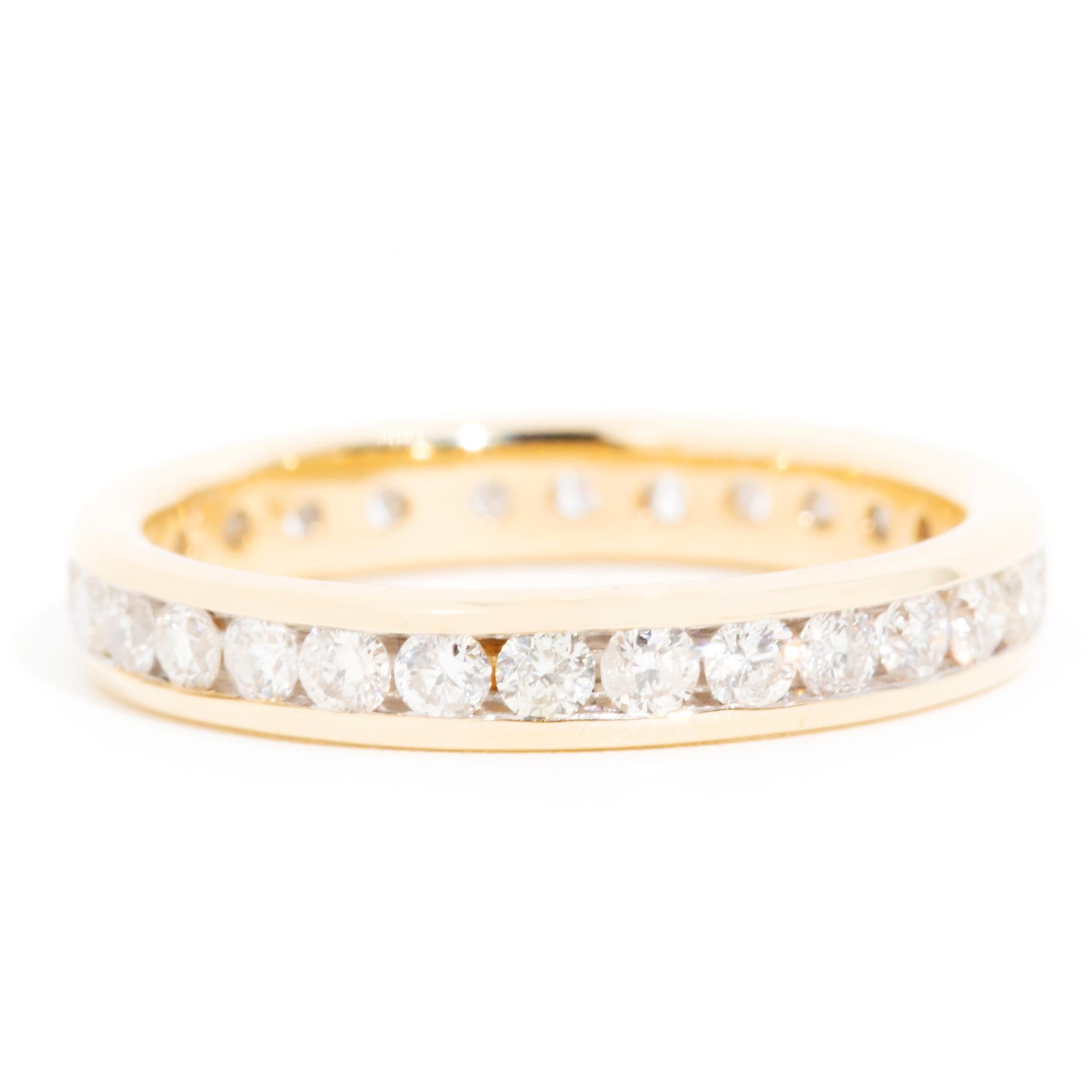 Infinity Round Diamond Vintage Eternity Band Ring in 9 Carat Yellow Gold 7