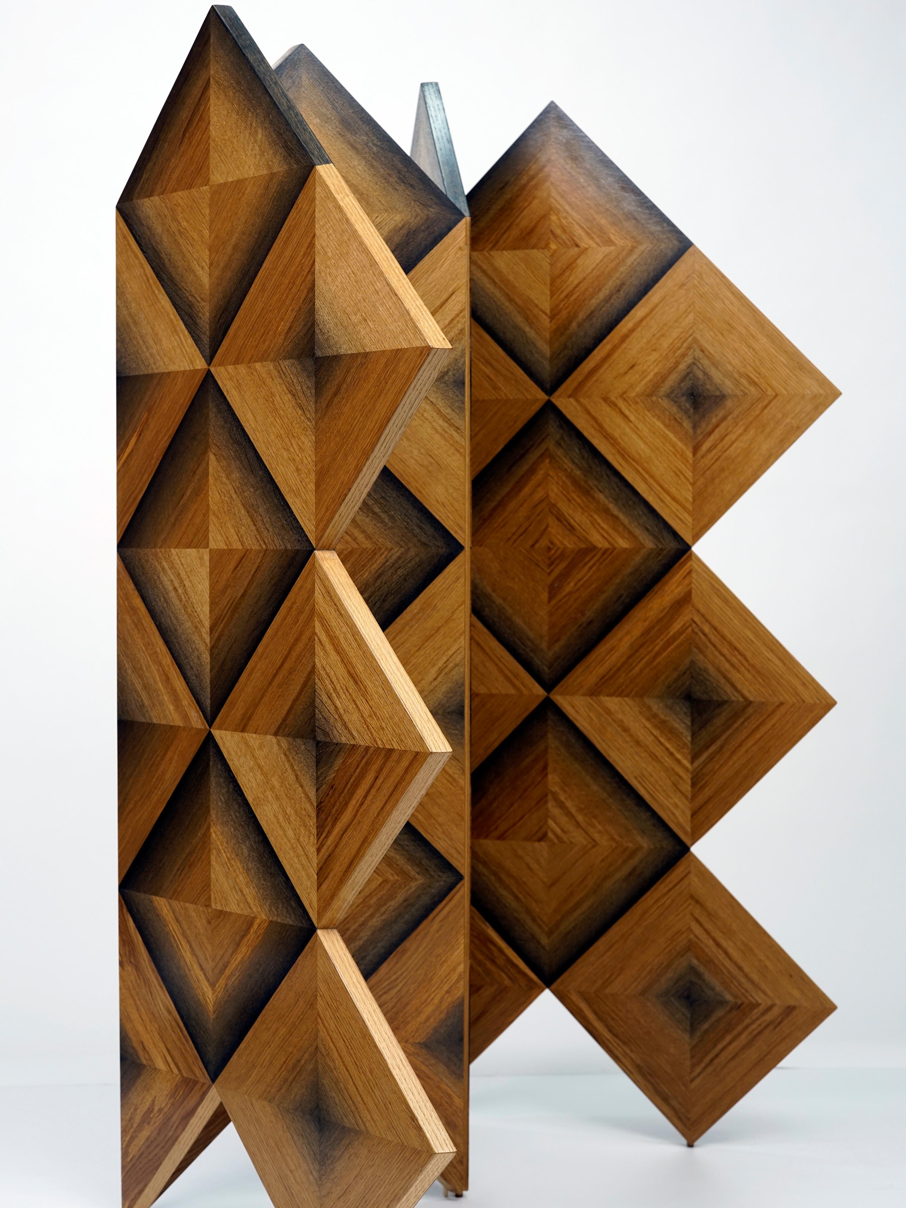 Infinity Square Marquetry 4-Panel Screen in 1, 200 Year-Old Bog Oak In New Condition For Sale In Hoboken, NJ