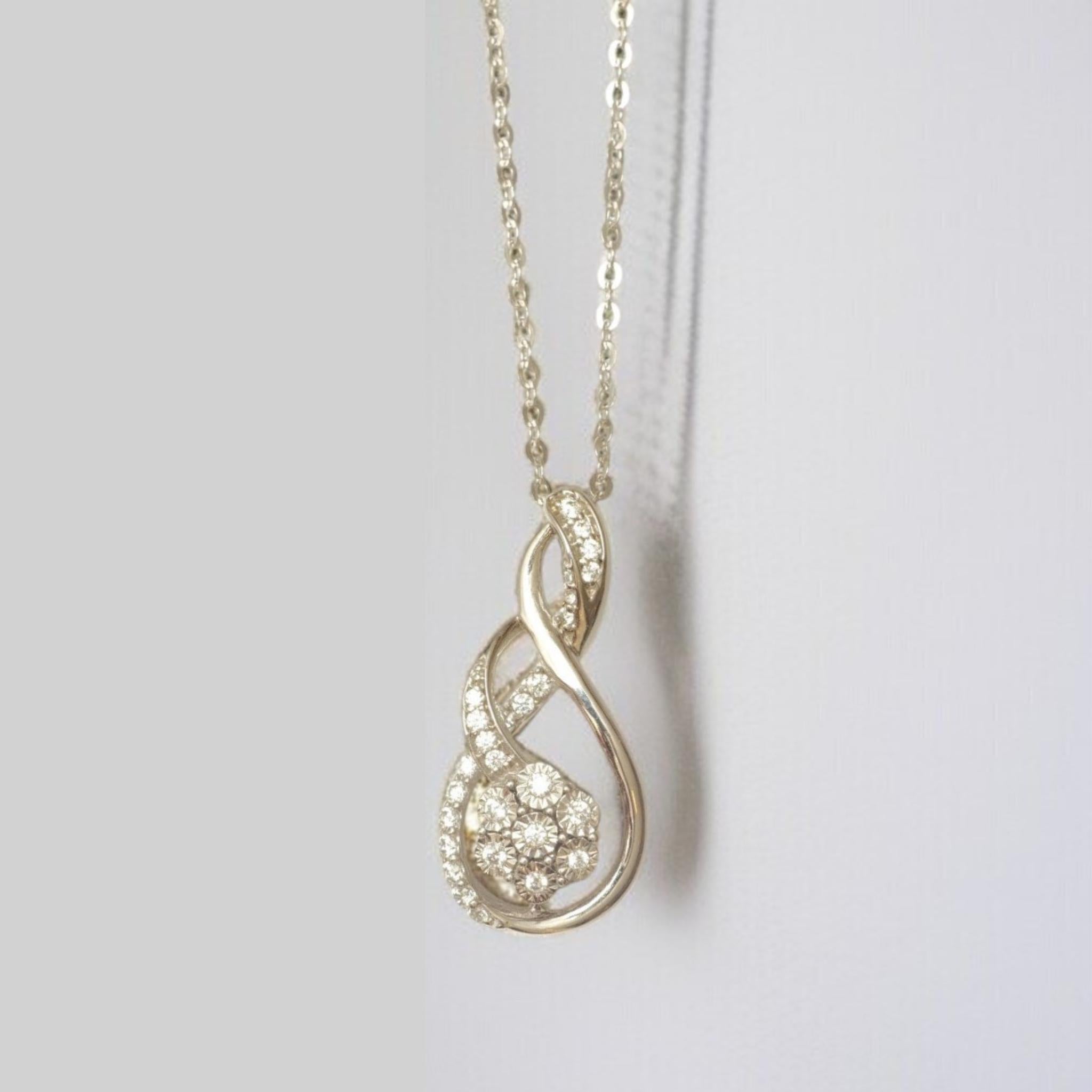 Collier pendentif diamant Infinity Swirl en or massif 14K (certifié) Pour femmes en vente