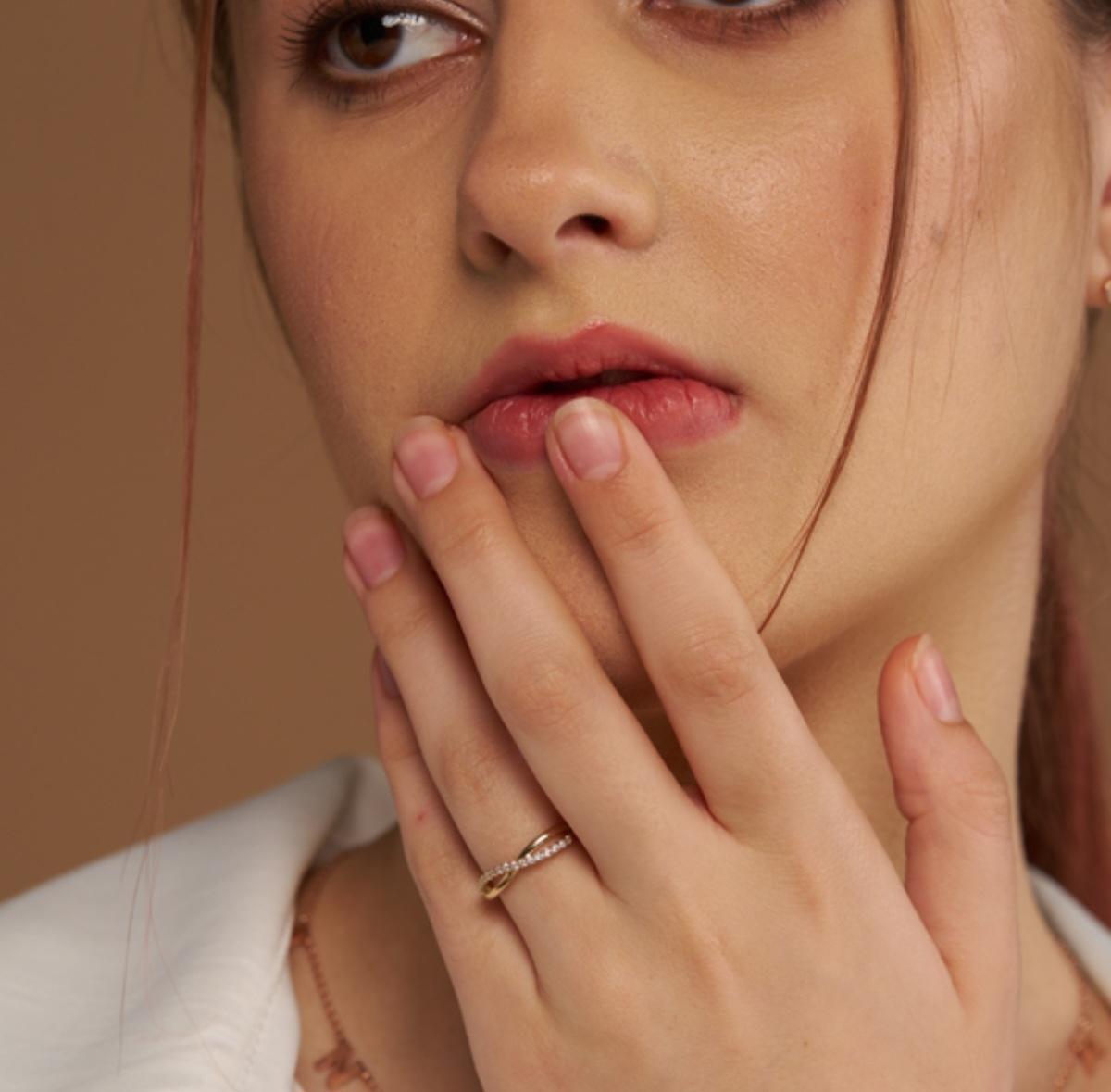 Infinity Twist Moissanit Ring 925 Sterlingsilber Brillantschliff Ring für sie. für Damen oder Herren