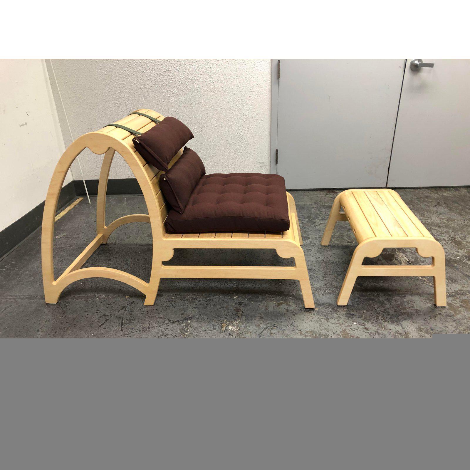 Contemporary Infinity Yoga Chair and Ottoman from Bhoga For Sale