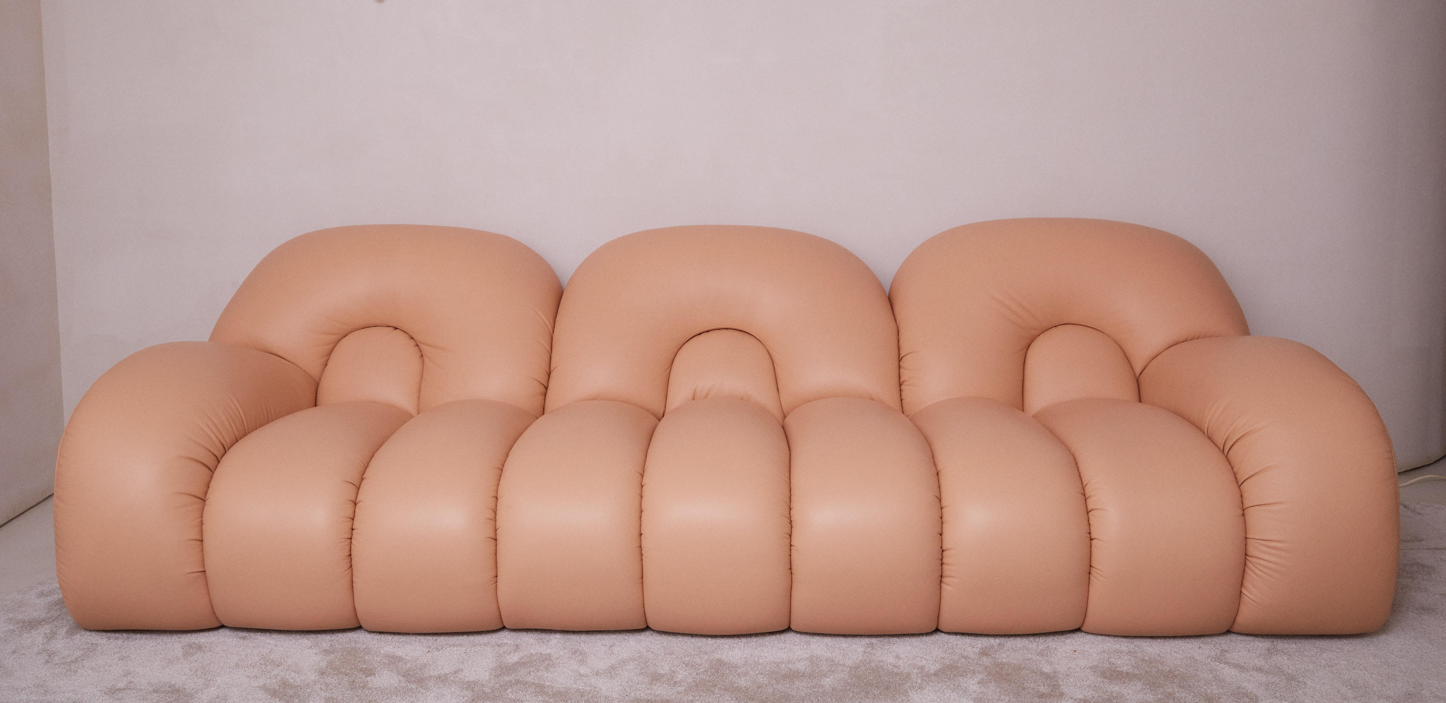 Ausziehbares Sofa von Patricia Bustos de la Torre (Moderne) im Angebot