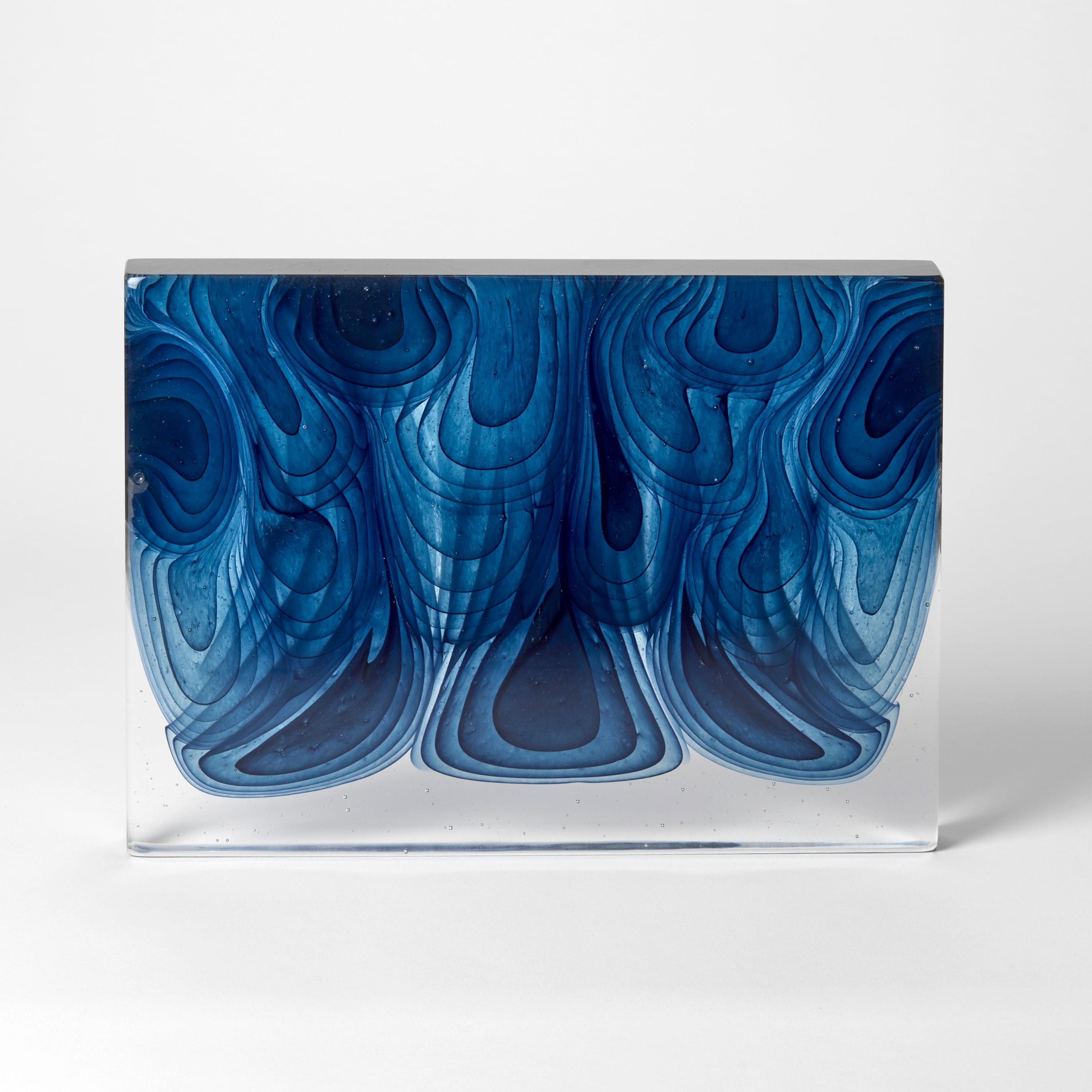 Britannico Infusion, an abstract fluid blue & clear cast glass sculpture by Helen Restorick in vendita